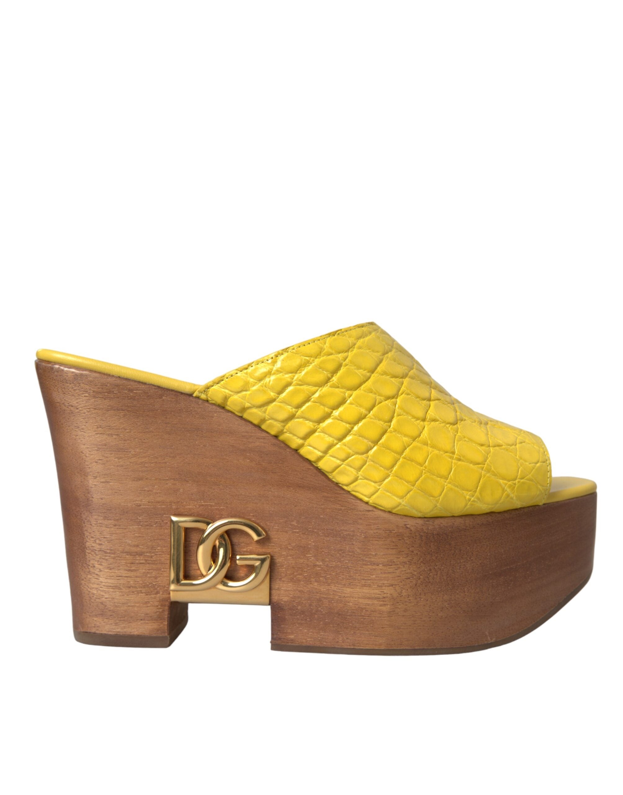 Dolce &amp; Gabbana – Pantoletten mit Keilabsatz aus gelbem Leder und Holz