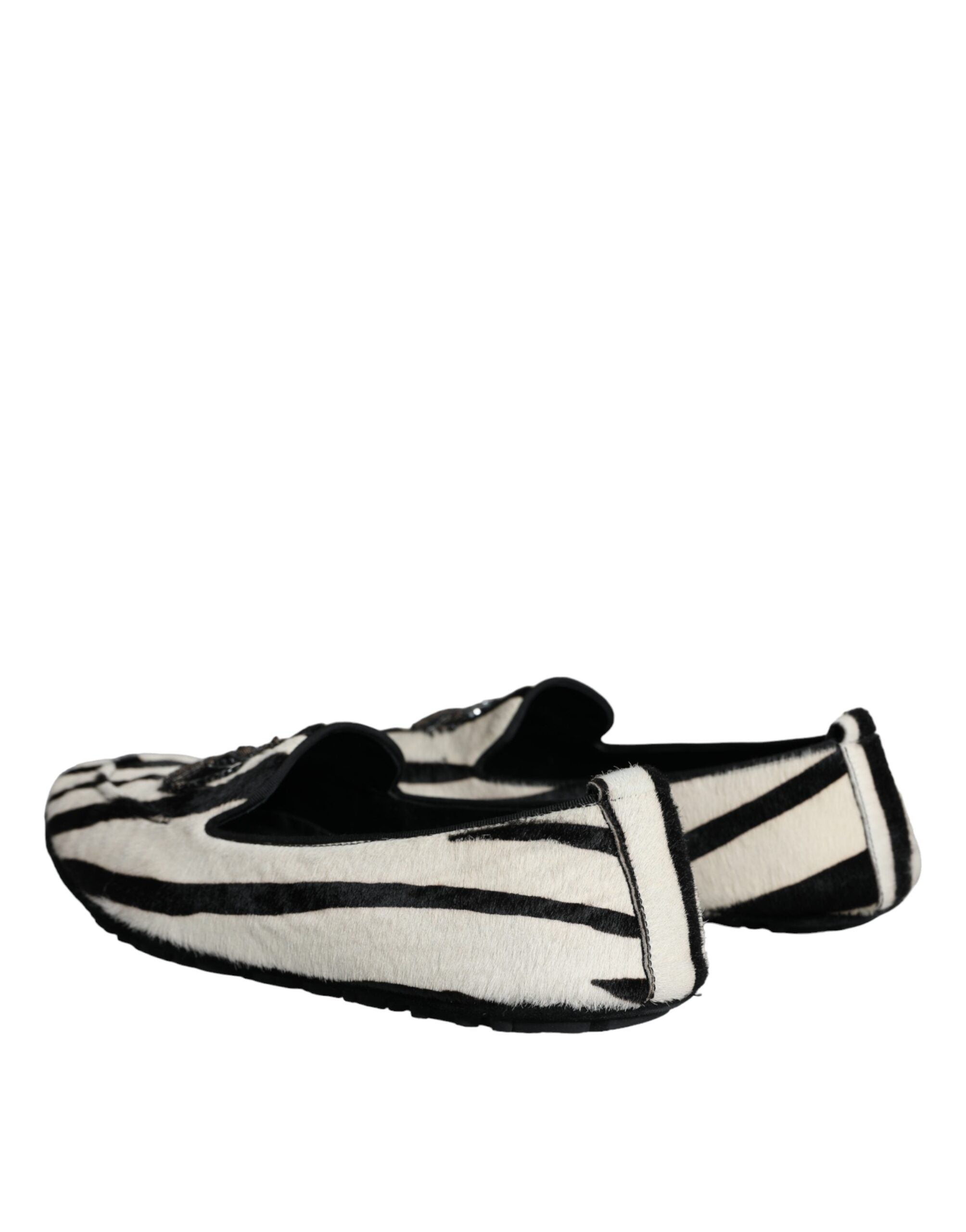 Dolce &amp; Gabbana – Slipper mit Kalbsfell in Schwarz und Weiß Herren Schuhe