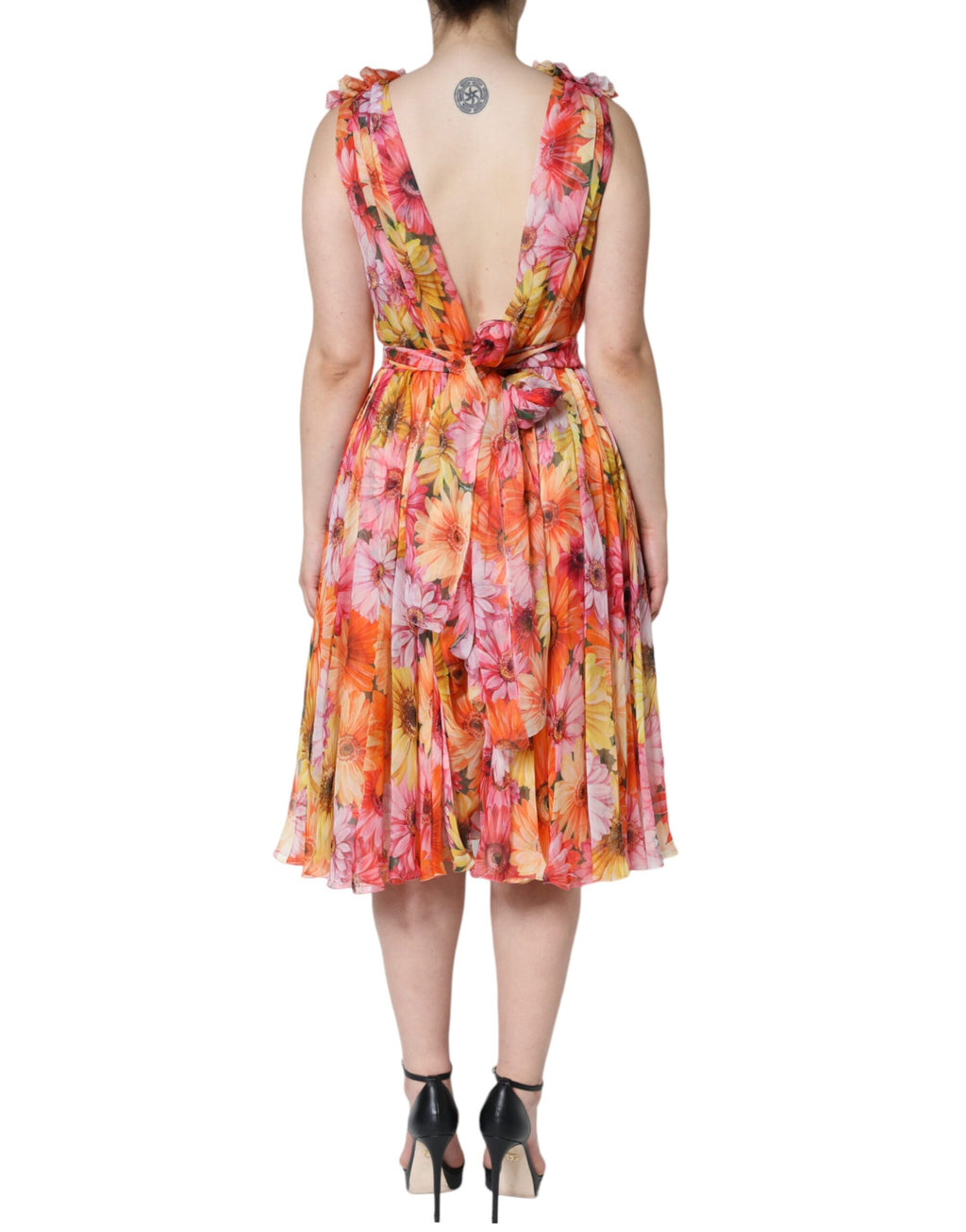 Dolce &amp; Gabbana – Ärmelloses Midikleid mit V-Ausschnitt und mehrfarbigem Blumenmuster