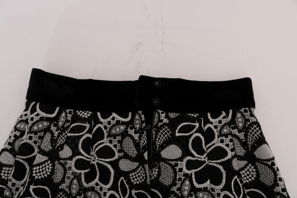 Dolce &amp; Gabbana Eleganter Spitzen-Minirock mit Kristalldetails