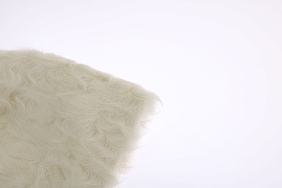 Dolce &amp; Gabbana Elegante weiße Pelzmütze Luxus Wintermütze