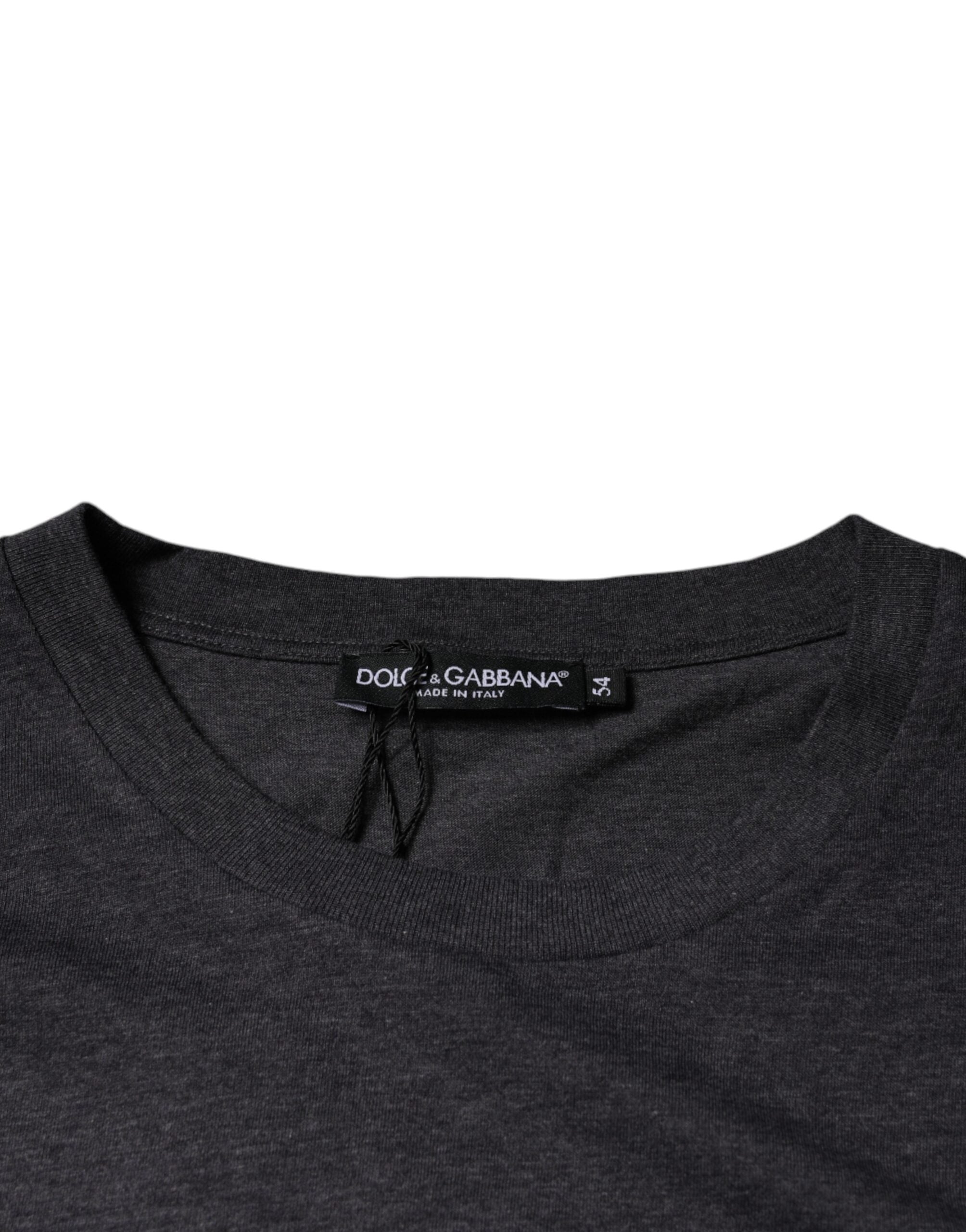 Dolce &amp; Gabbana – Graues Baumwoll-T-Shirt mit Rundhalsausschnitt und Logo-Patch