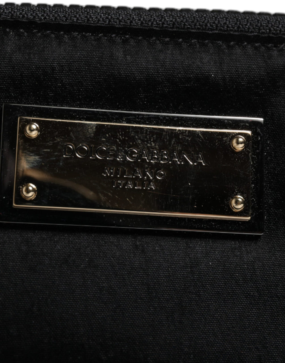 Dolce &amp; Gabbana – Schwarze Clutch aus Nylon mit Schlüsselanhänger und Logo-Schild