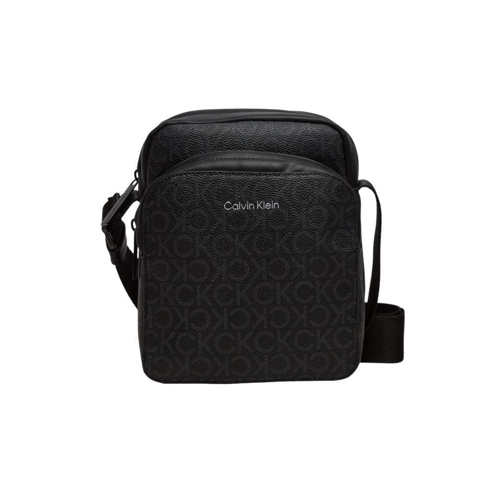 Calvin Klein – Schwarze Messenger-Tasche aus recyceltem Polyester
