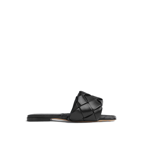 Bottega Veneta Intrecciato leather flat sandals 36,5 – Siebentaschen