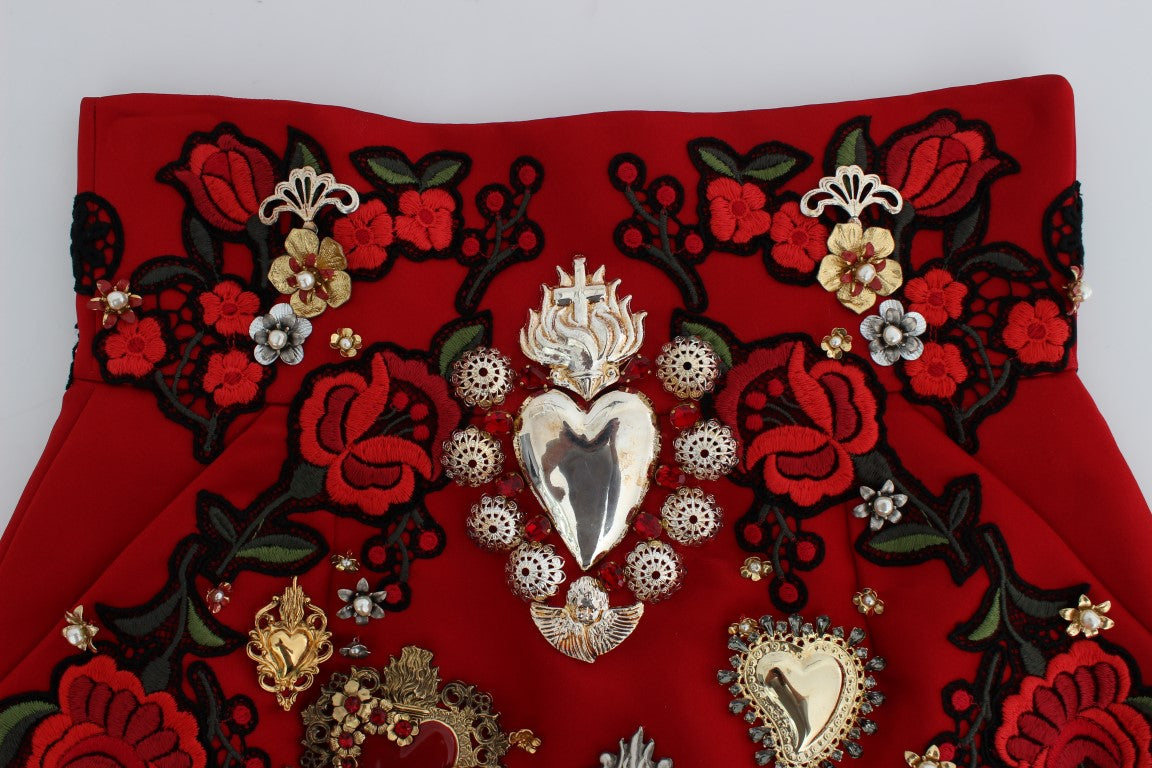 Dolce &amp; Gabbana Rote Mini-Shorts aus Seide mit Kristallverzierung