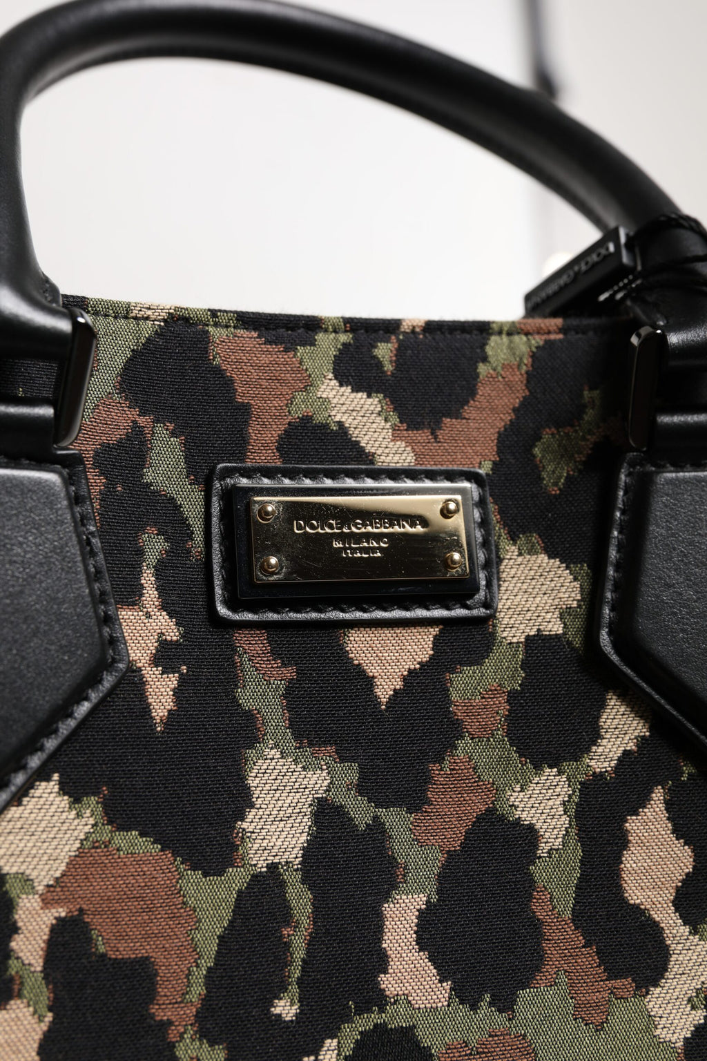 Dolce &amp; Gabbana – Mehrfarbige Einkaufstasche mit Leopardenmuster und Schultertasche
