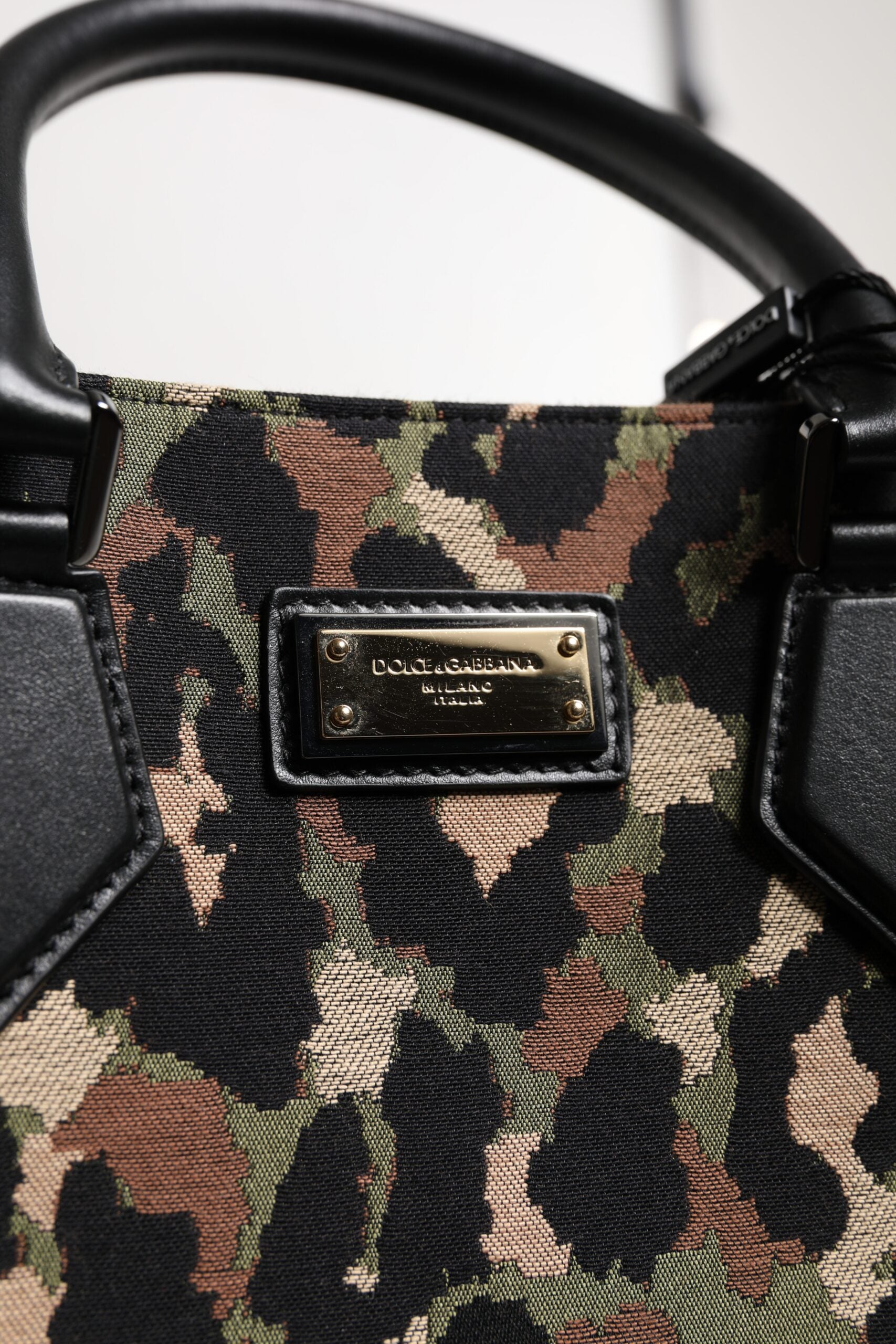 Dolce &amp; Gabbana – Mehrfarbige Einkaufstasche mit Leopardenmuster und Schultertasche
