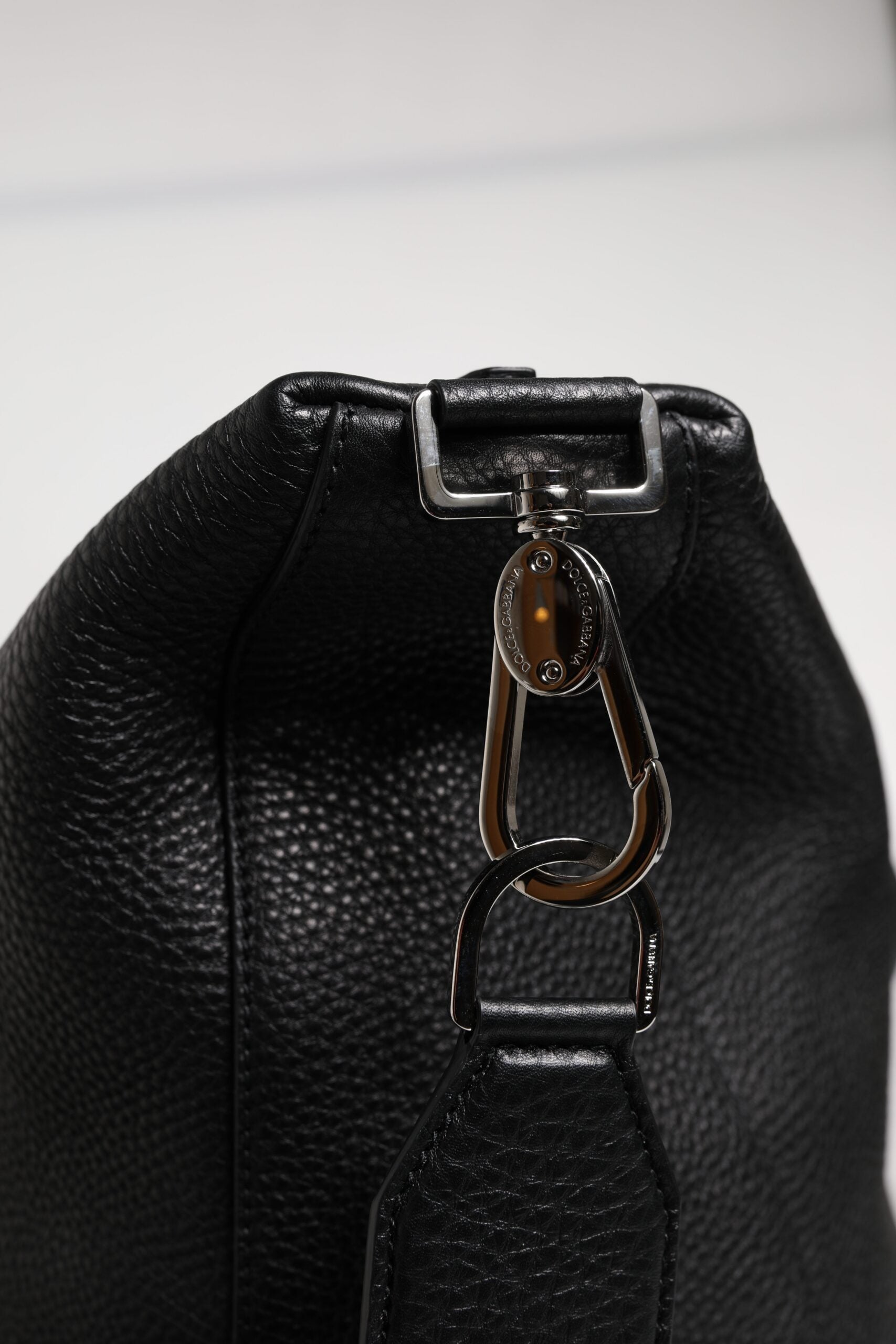 Dolce &amp; Gabbana – Reisetasche aus schwarzem Kalbsleder mit Schulterriemen