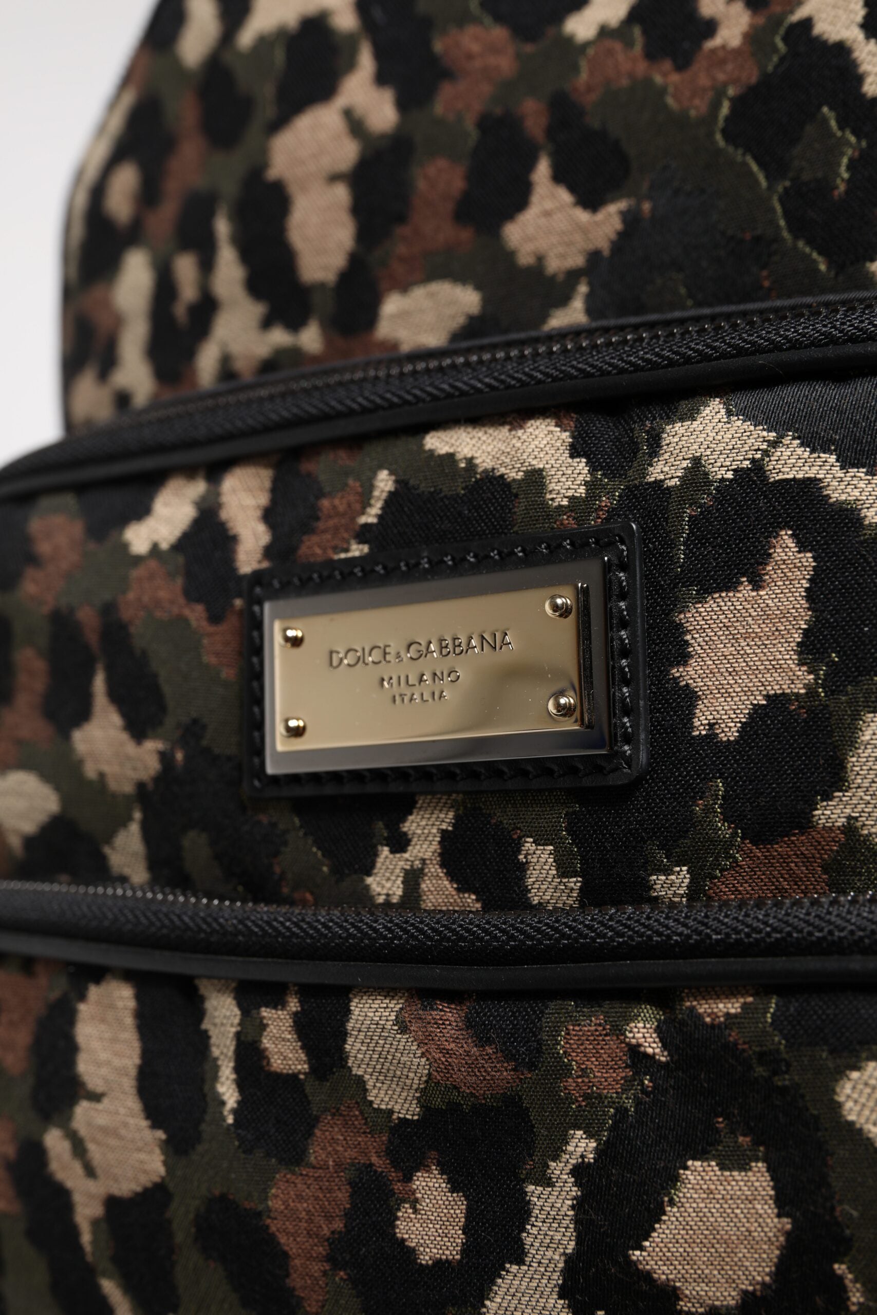 Dolce &amp; Gabbana Mehrfarbiger Rucksack mit DG-Logo-Plakette und Leopardenmuster für Männer