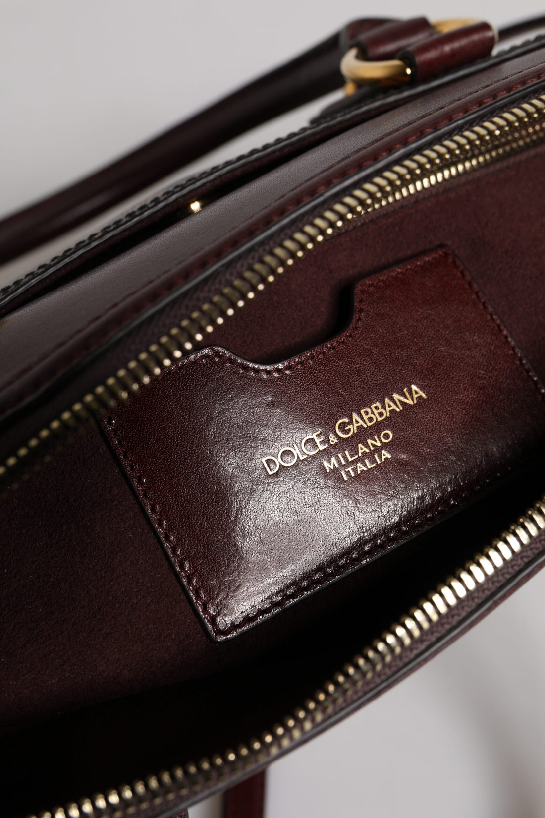 Dolce &amp; Gabbana – Reisetasche aus braunem Leder mit Leopardenmuster und Schultergurt