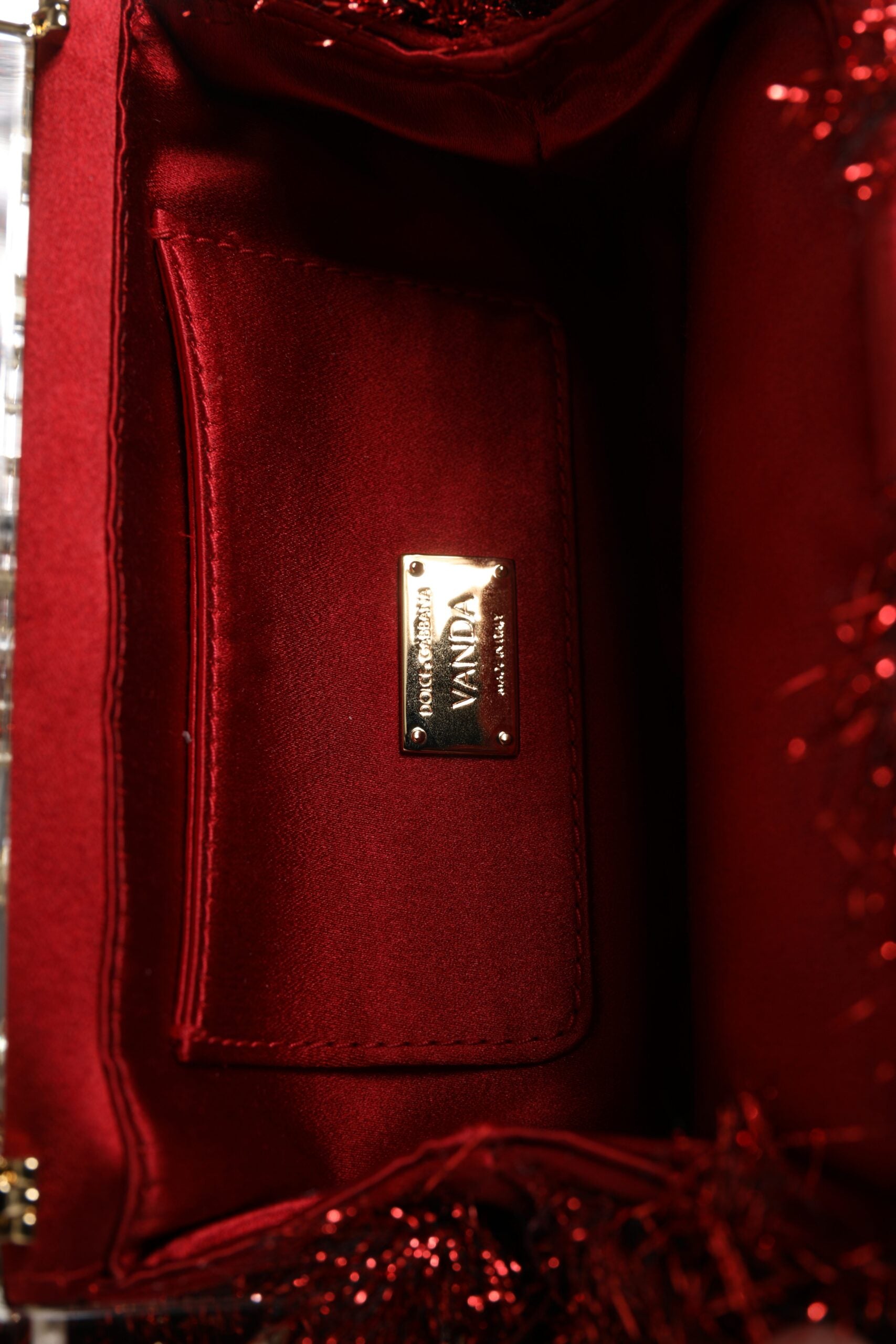 Dolce &amp; Gabbana – VANDA – Abend-Clutch mit rotgoldener Kette und Lametta-Kristallen