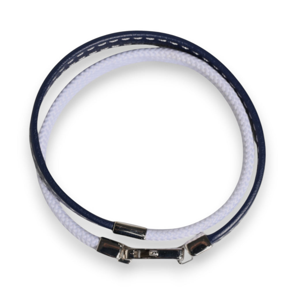 Dolce &amp; Gabbana – Armband mit silberfarbenem Verschluss und blau-weißem Lederbesatz mit DG-Gravur