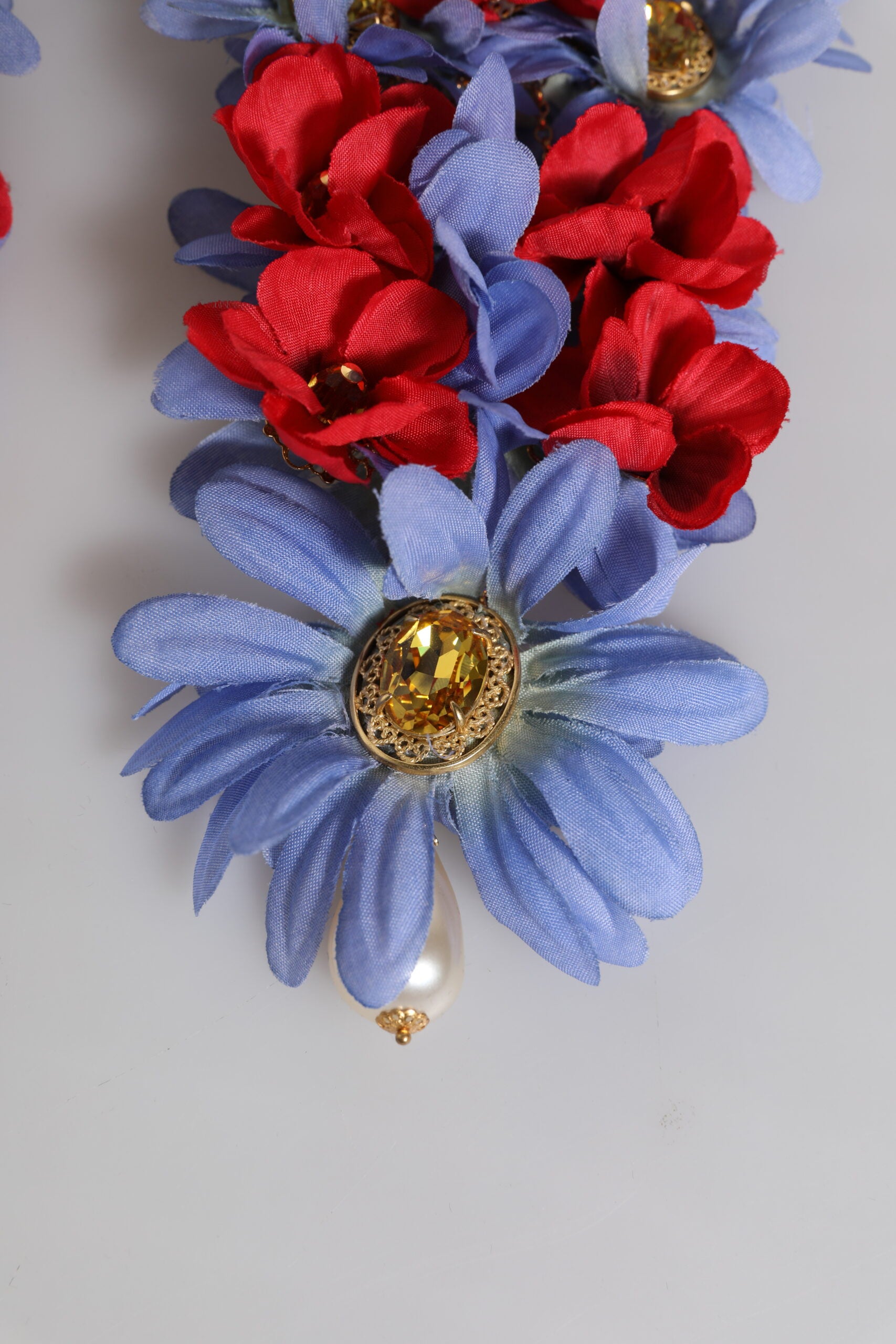 Dolce &amp; Gabbana – Ohrclips aus goldfarbenem Messing mit floralem Kristall