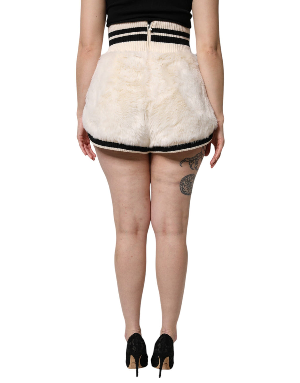 Dolce &amp; Gabbana – Weiße Hotpants mit hoher Taille und Kunstpelz