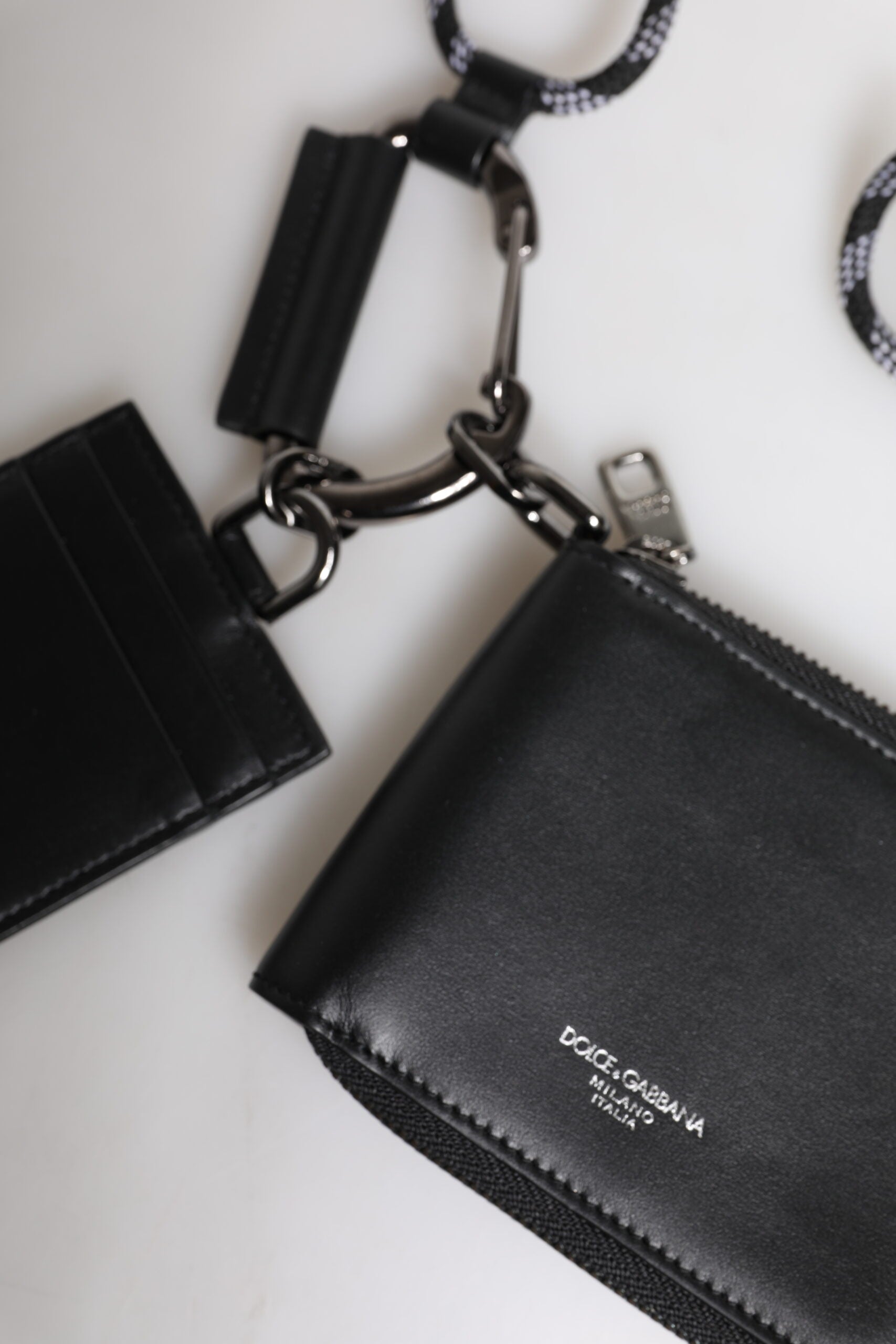 Dolce &amp; Gabbana Schwarzes Kartenetui aus Leder mit Rundum-Reißverschluss