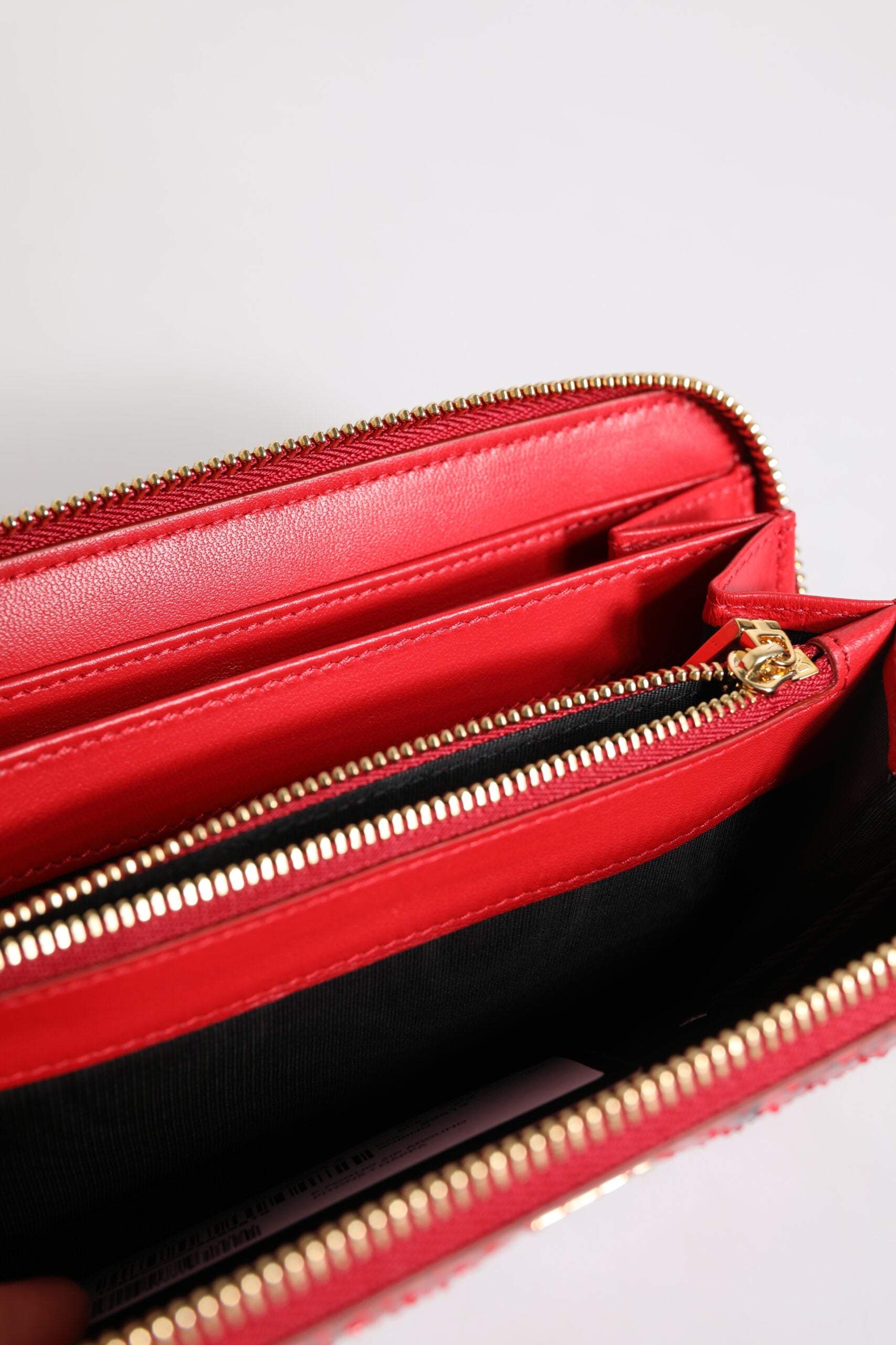 Dolce &amp; Gabbana – Continental Clutch aus rotem Exotenleder mit Rundum-Reißverschluss