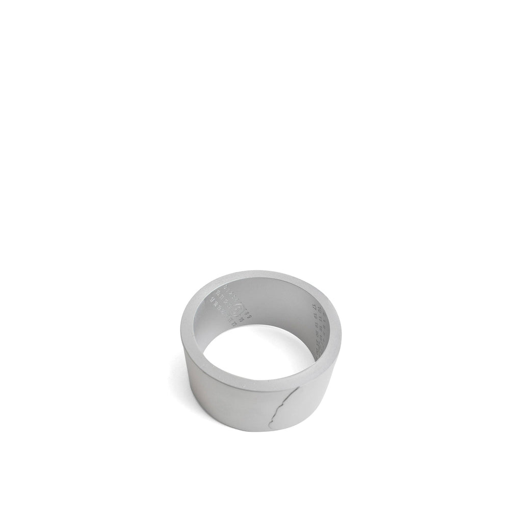 MM6 Maison Margiela Logo Engaved Large Bracelet One size – Siebentaschen