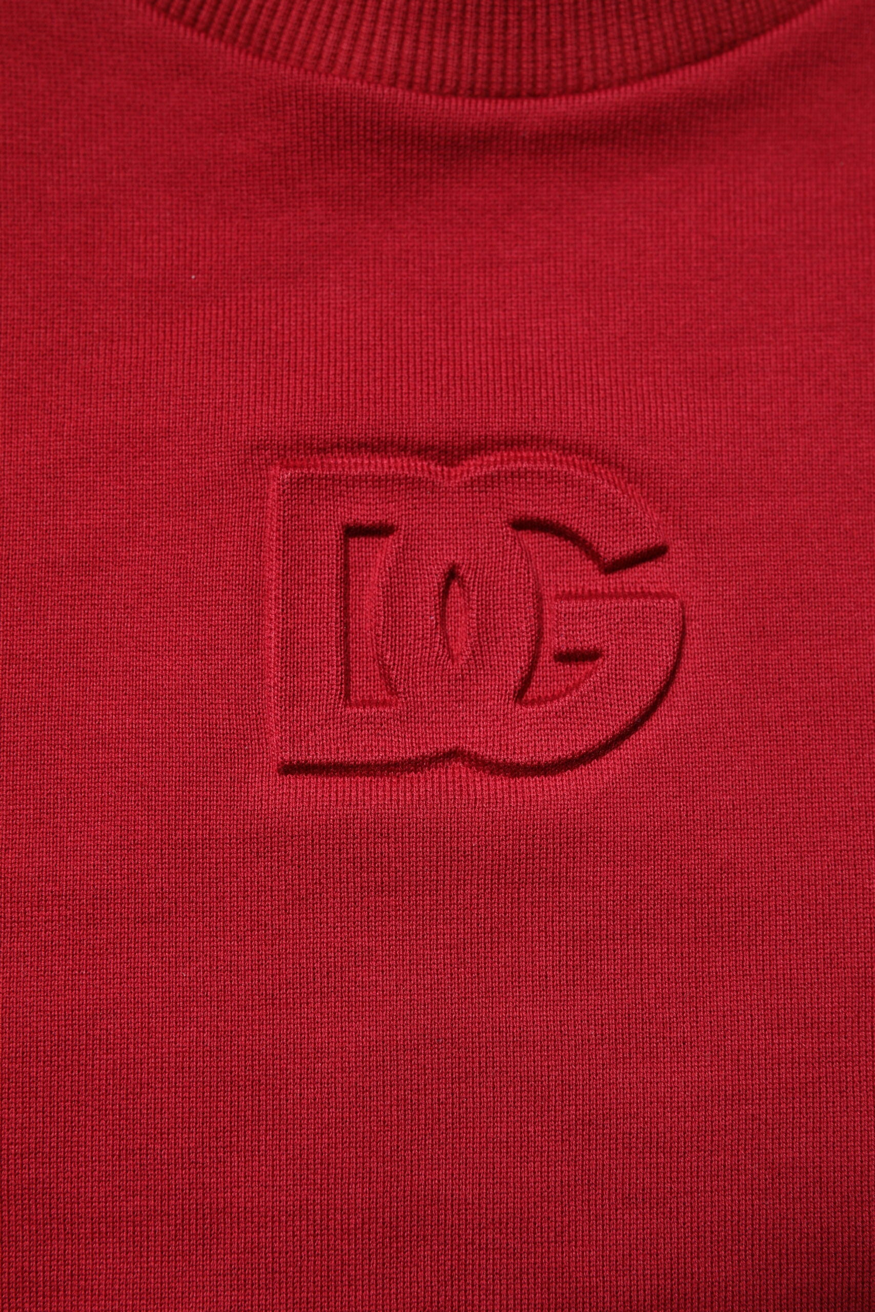 Dolce &amp; Gabbana – Roter Baumwollpullover mit Rundhalsausschnitt und geprägtem Logo