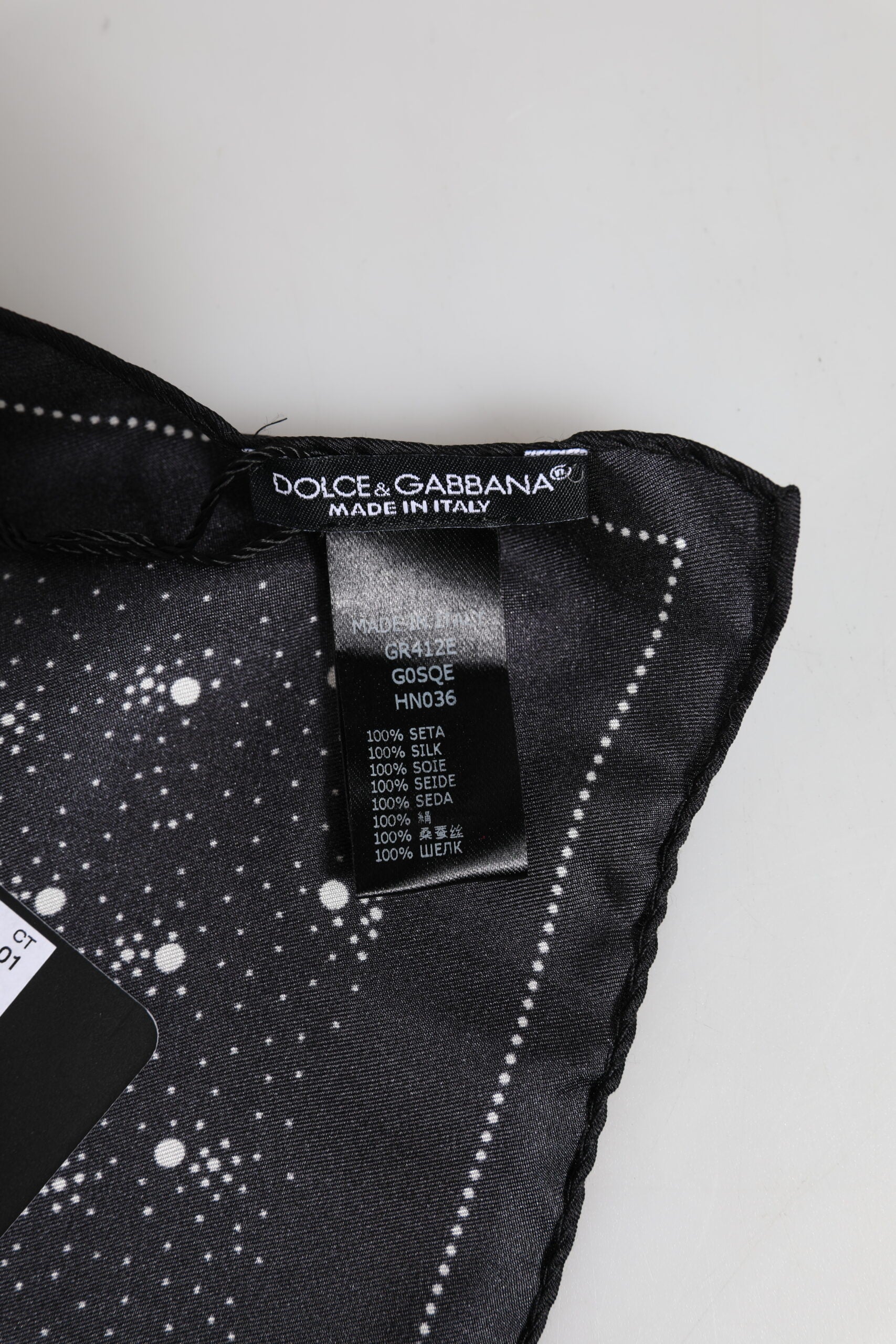 Dolce &amp; Gabbana Schwarz-Weiß bedruckter quadratischer Foulard-Schal für Herren
