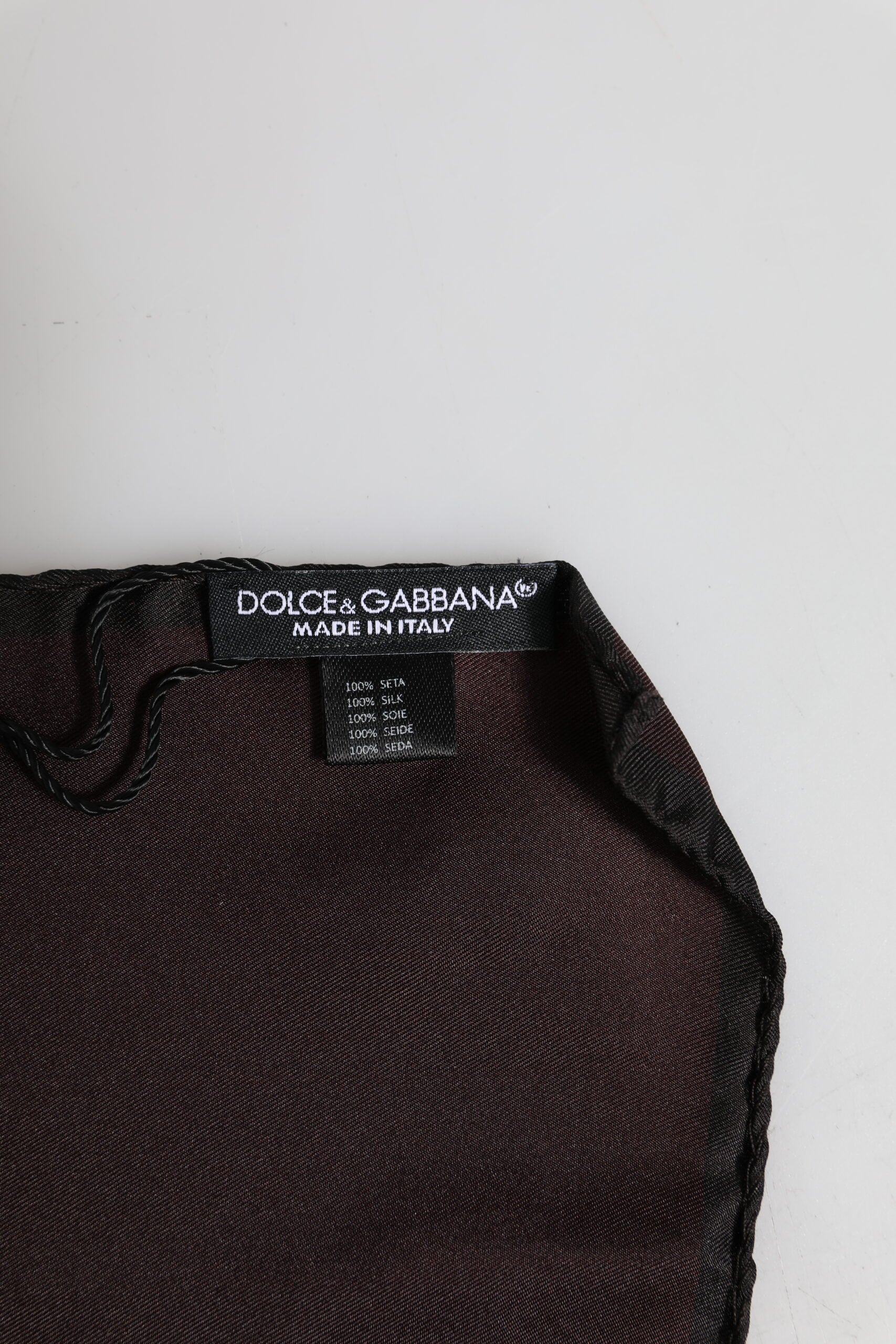Dolce &amp; Gabbana Brauner quadratischer Foulard aus Seide mit DG Crown-Motiv für Herren