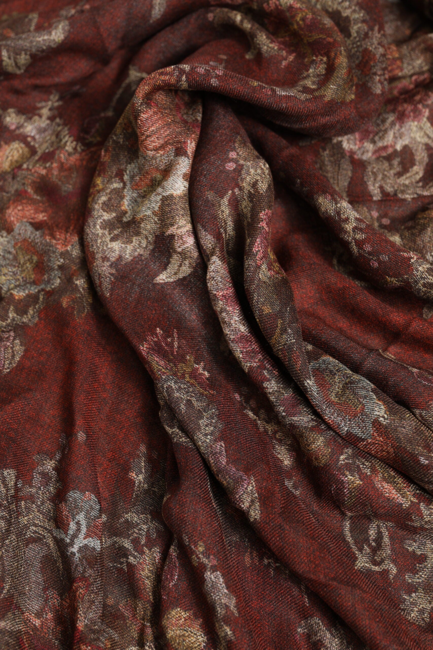 Dolce &amp; Gabbana – Kastanienbrauner Halswärmer-Foulardschal mit Blumenmuster