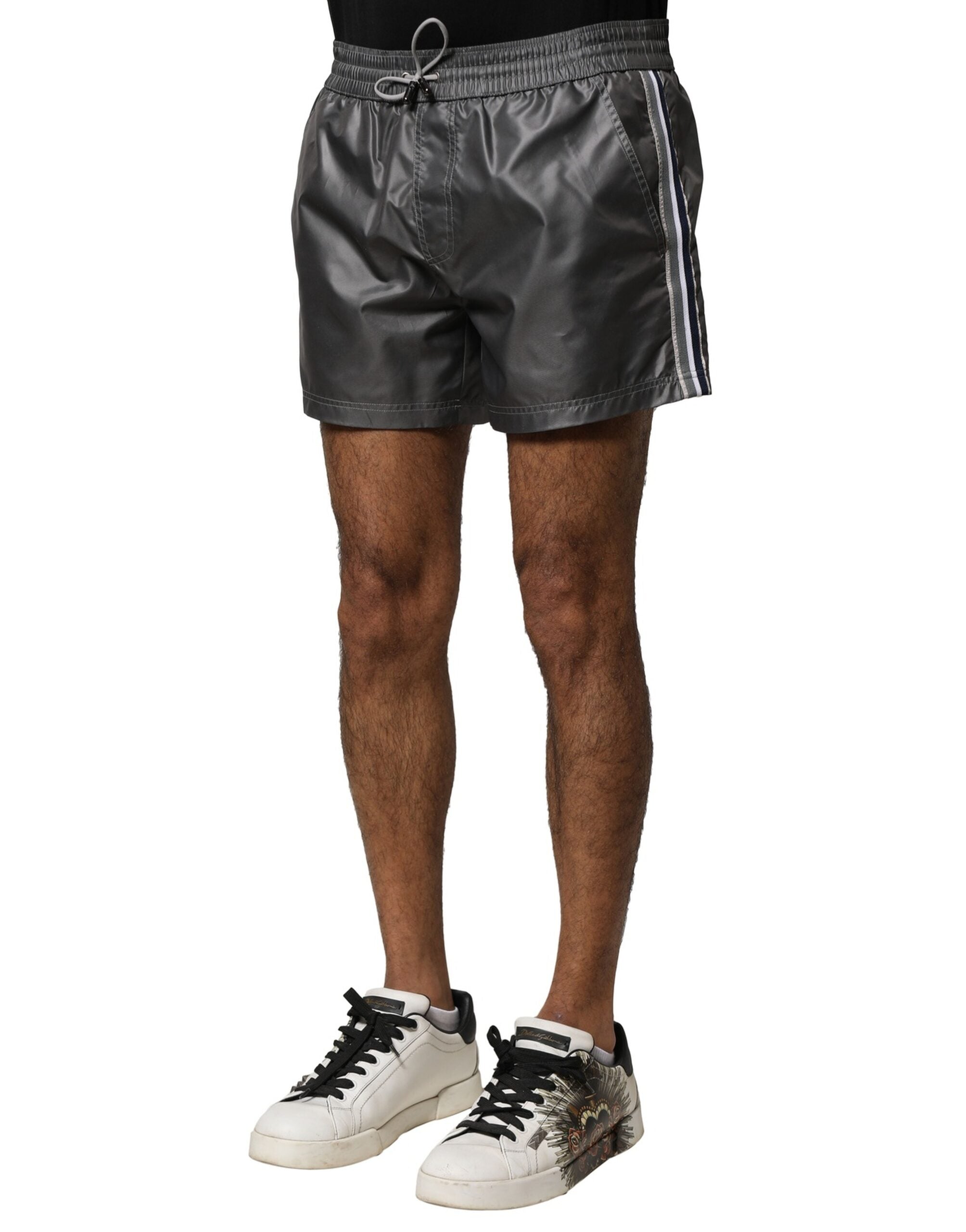 Dolce &amp; Gabbana – Lässige Bermudashorts aus Polyester mit mittlerer Taille in Grau