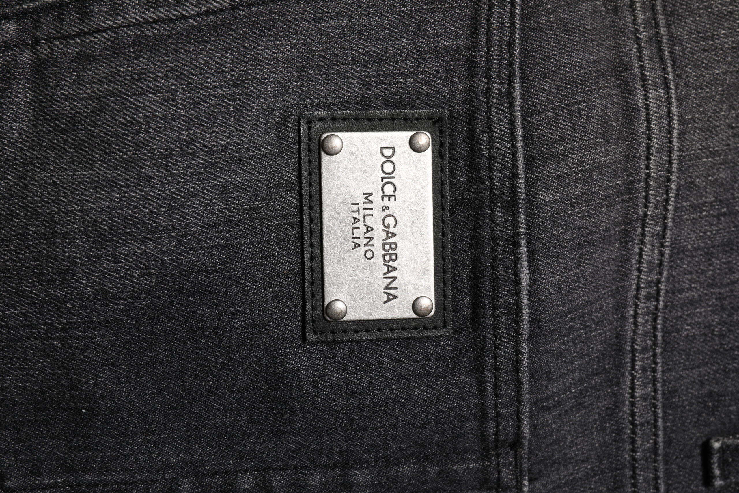 Dolce &amp; Gabbana – Lockere Jeans aus gewaschener Baumwolle in Grau