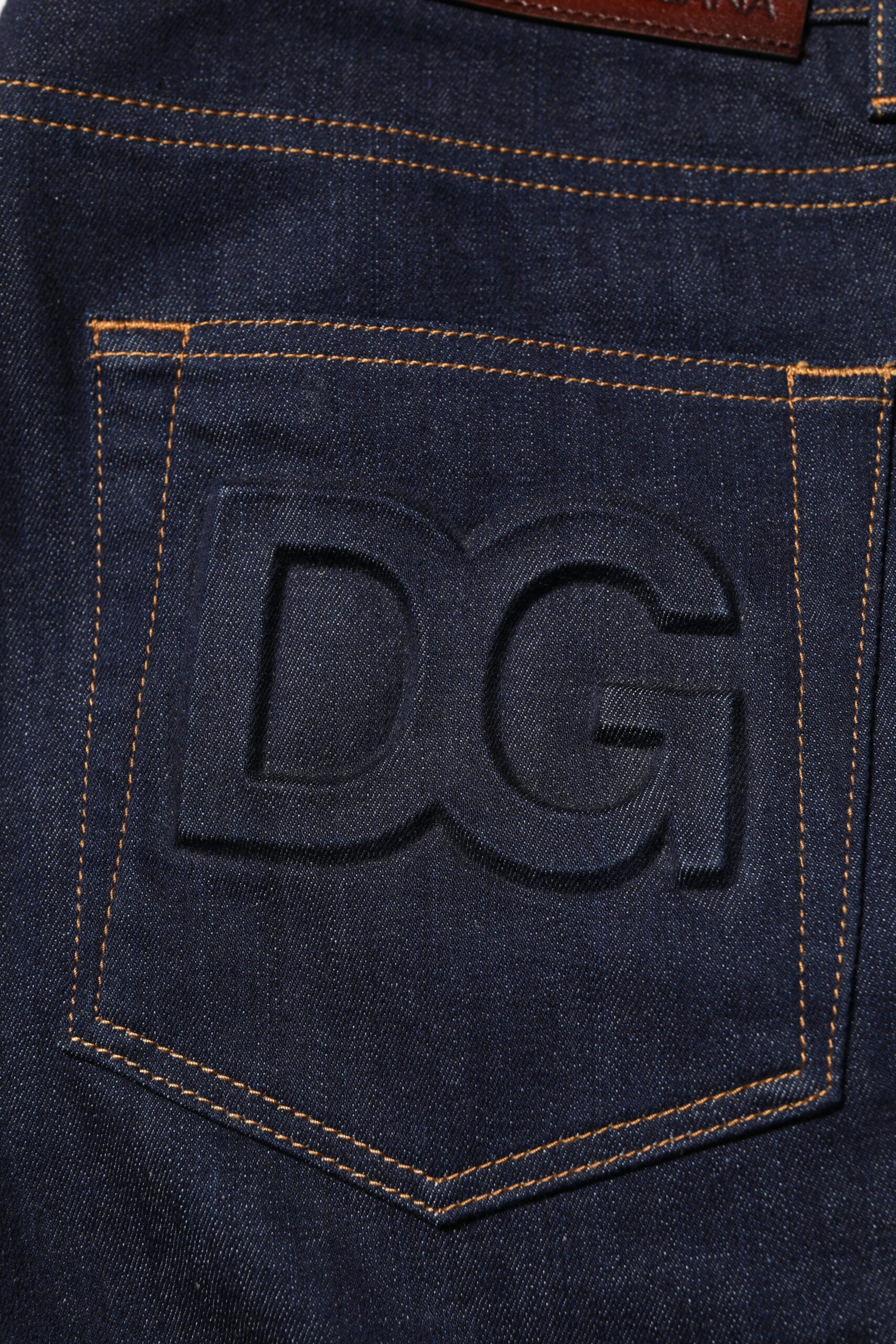 Dolce &amp; Gabbana Slim Fit Jeans aus Baumwolle mit Logo in Dunkelblau für Herren