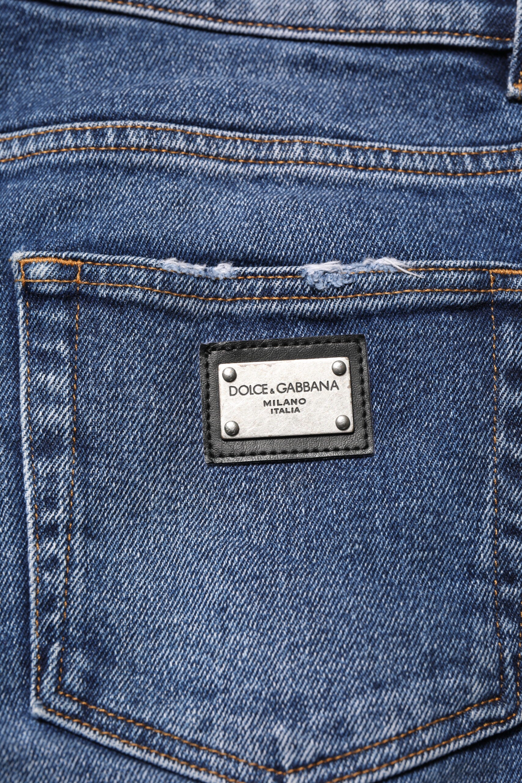 Dolce &amp; Gabbana – Enge Jeans aus Baumwolle mit Logo-Schild in Blau für Herren