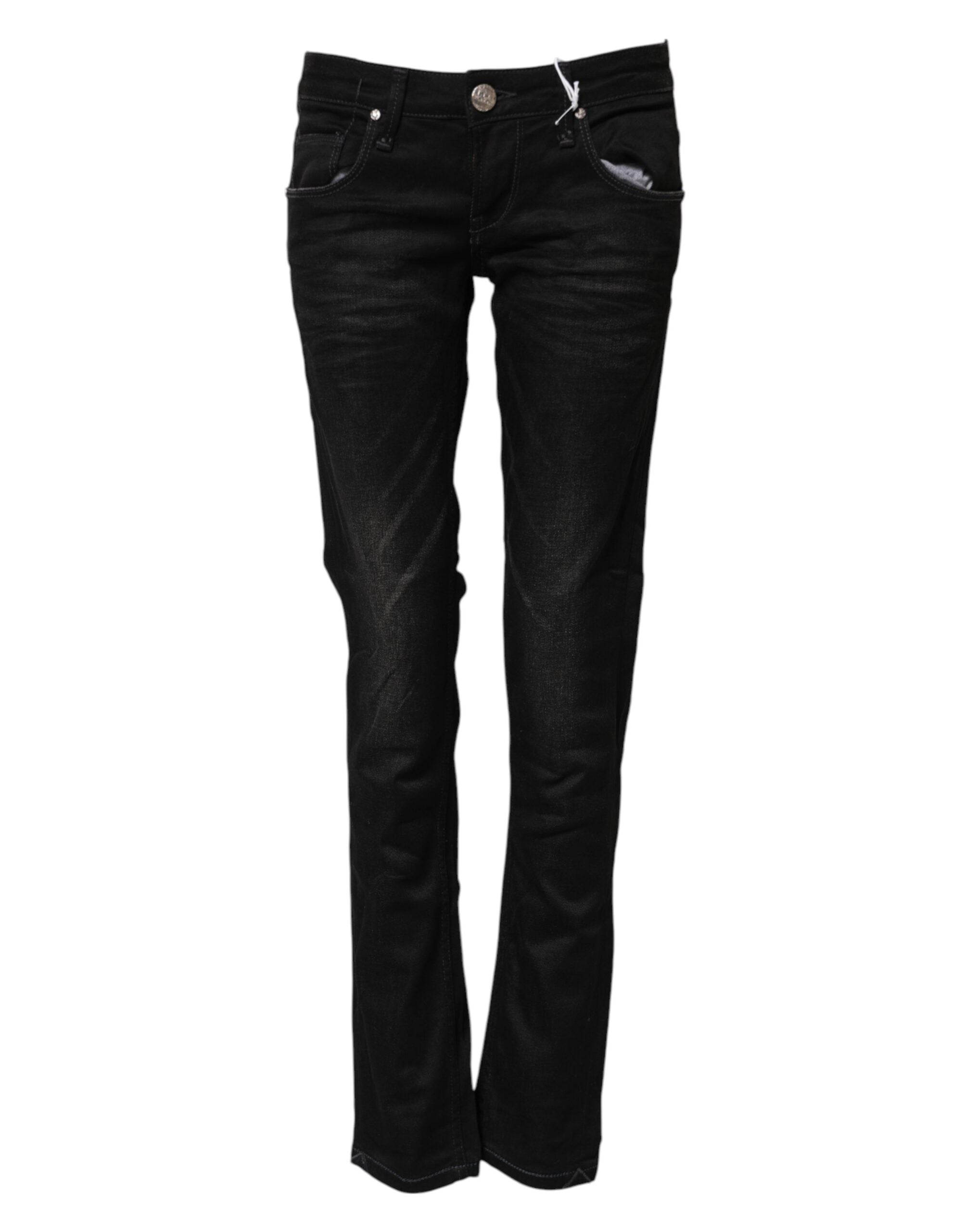 Acht – Schwarze Slim Fit-Jeans aus Baumwolldenim mit niedriger Taille