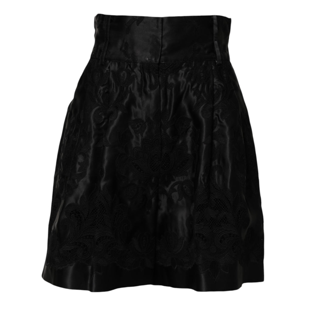 Dolce &amp; Gabbana Schwarze Shorts mit hoher Taille aus Seide mit Blumenstickerei