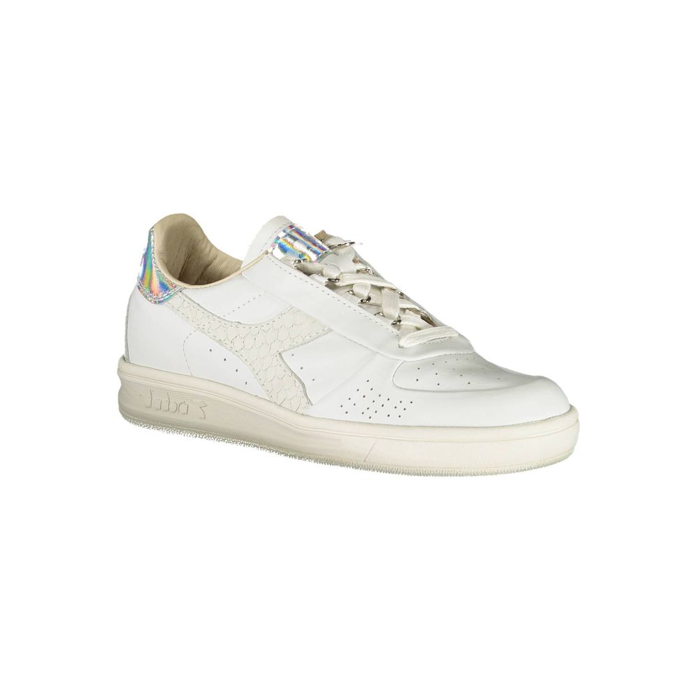 Diadora – Sneaker aus weißem Stoff