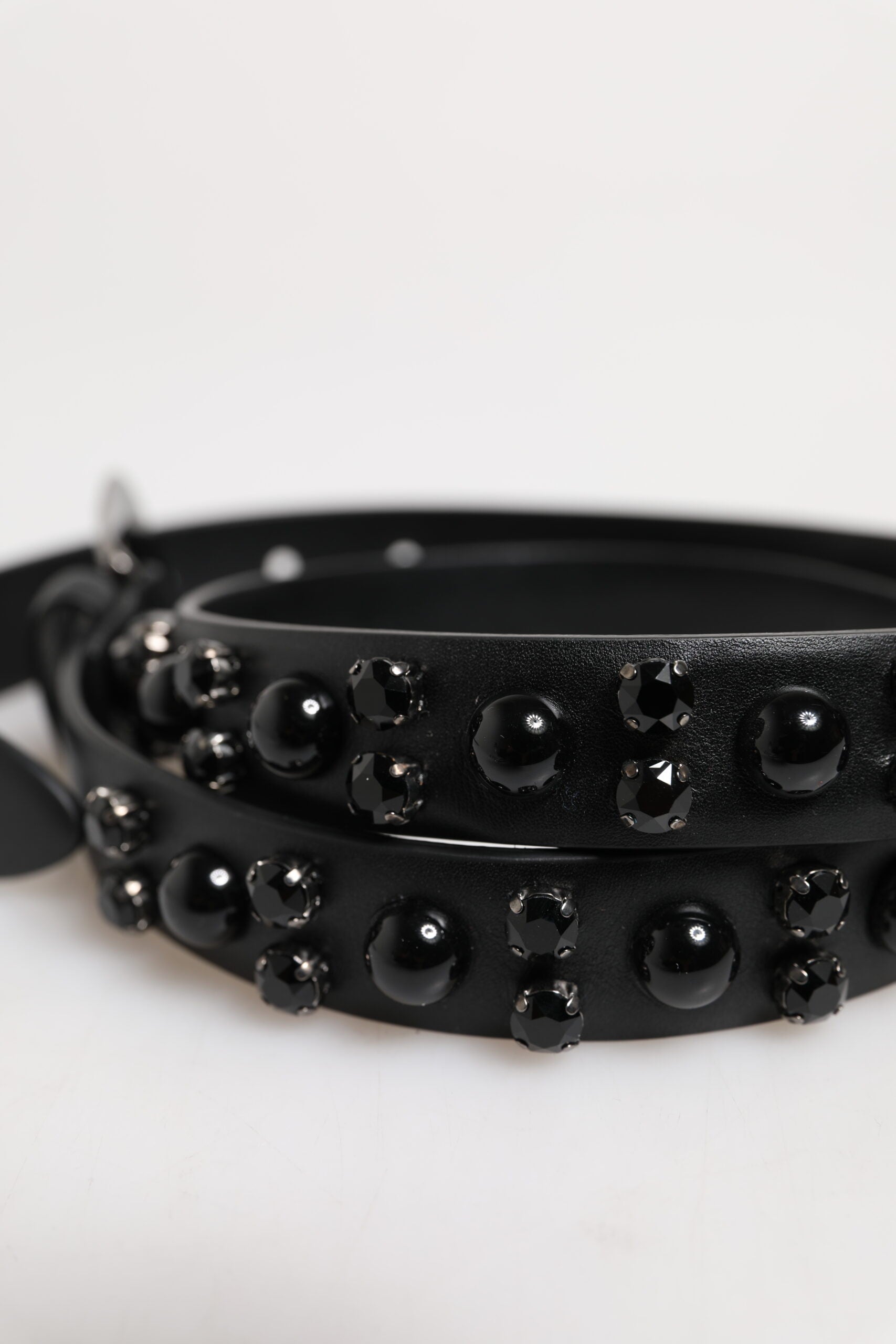 Dolce &amp; Gabbana – Schwarzer Ledergürtel mit Metall-Logoschnalle und Nieten
