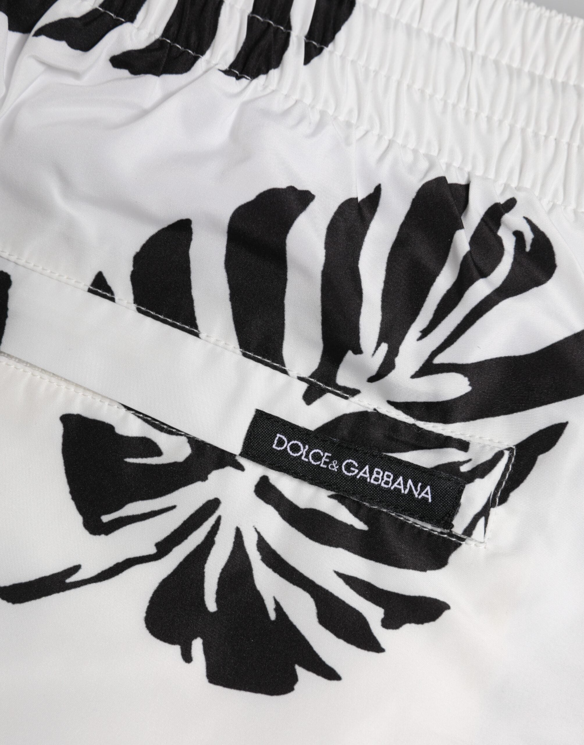 Dolce &amp; Gabbana Weiß Schwarz Print Beachwear Shorts Bademode