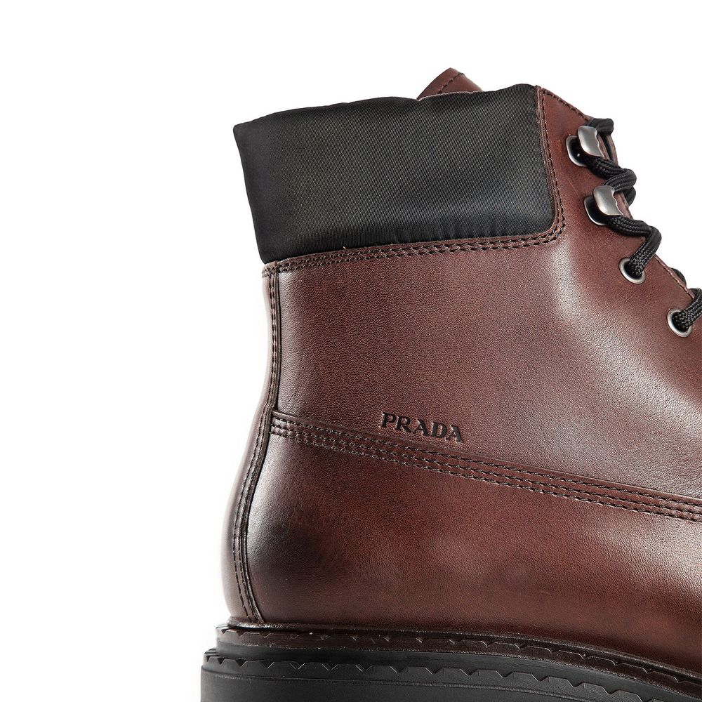 Prada Lederstiefel