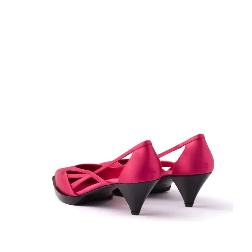 Prada 55 mm Satin-Pumps mit Cut-Outs