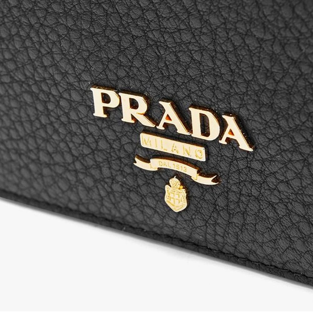 Prada-Kartenetui aus Leder mit Logo