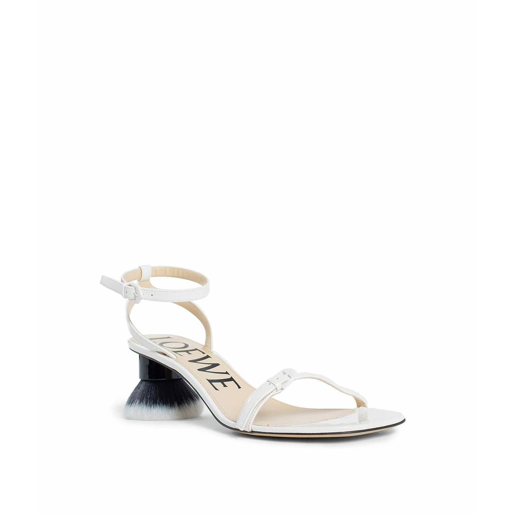 Loewe Sandalen aus gebürstetem Leder mit Blütenblattmuster