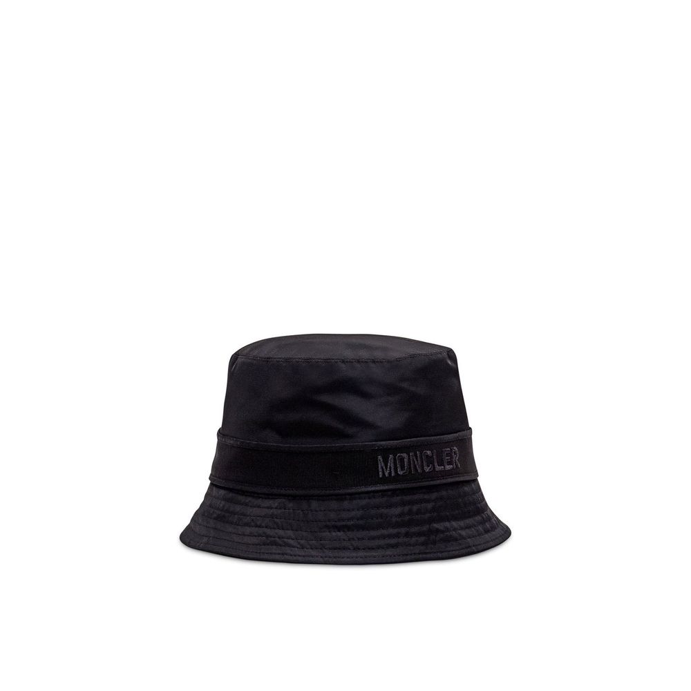 Fischerkappe mit Moncler-Logo