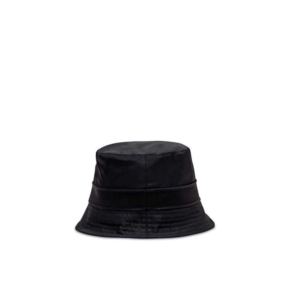 Fischerkappe mit Moncler-Logo