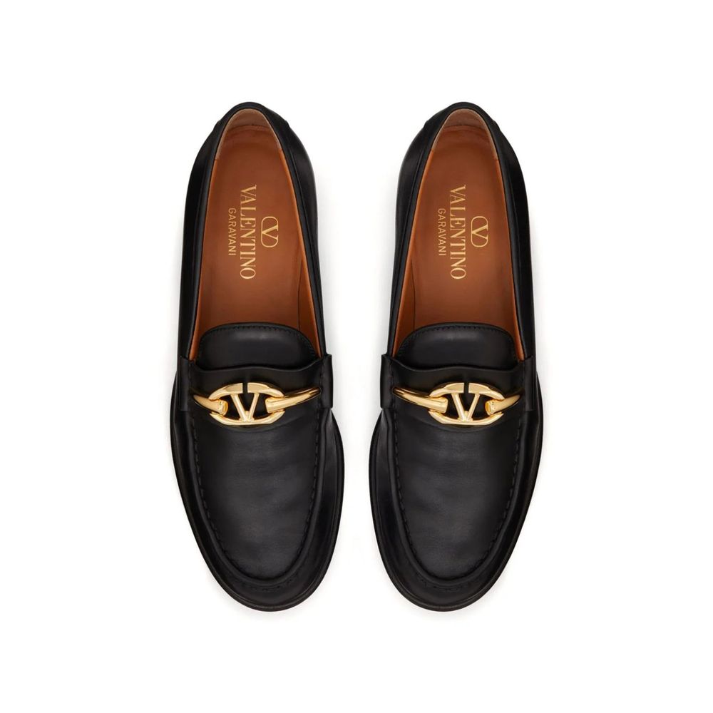 Valentino Garavani – Loafer aus Leder mit V-Logo im Mond-Look