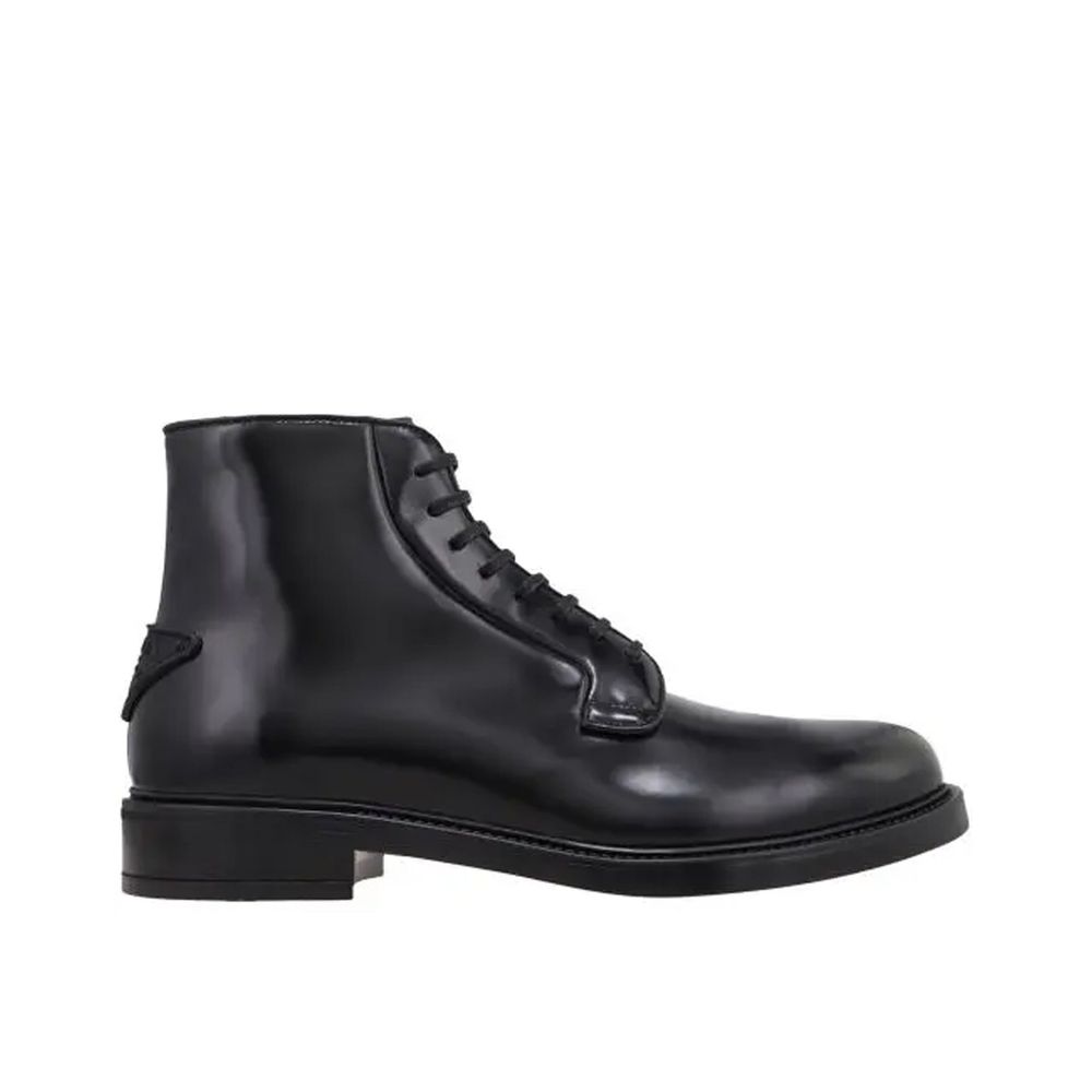 Prada Leder-Schnürstiefel