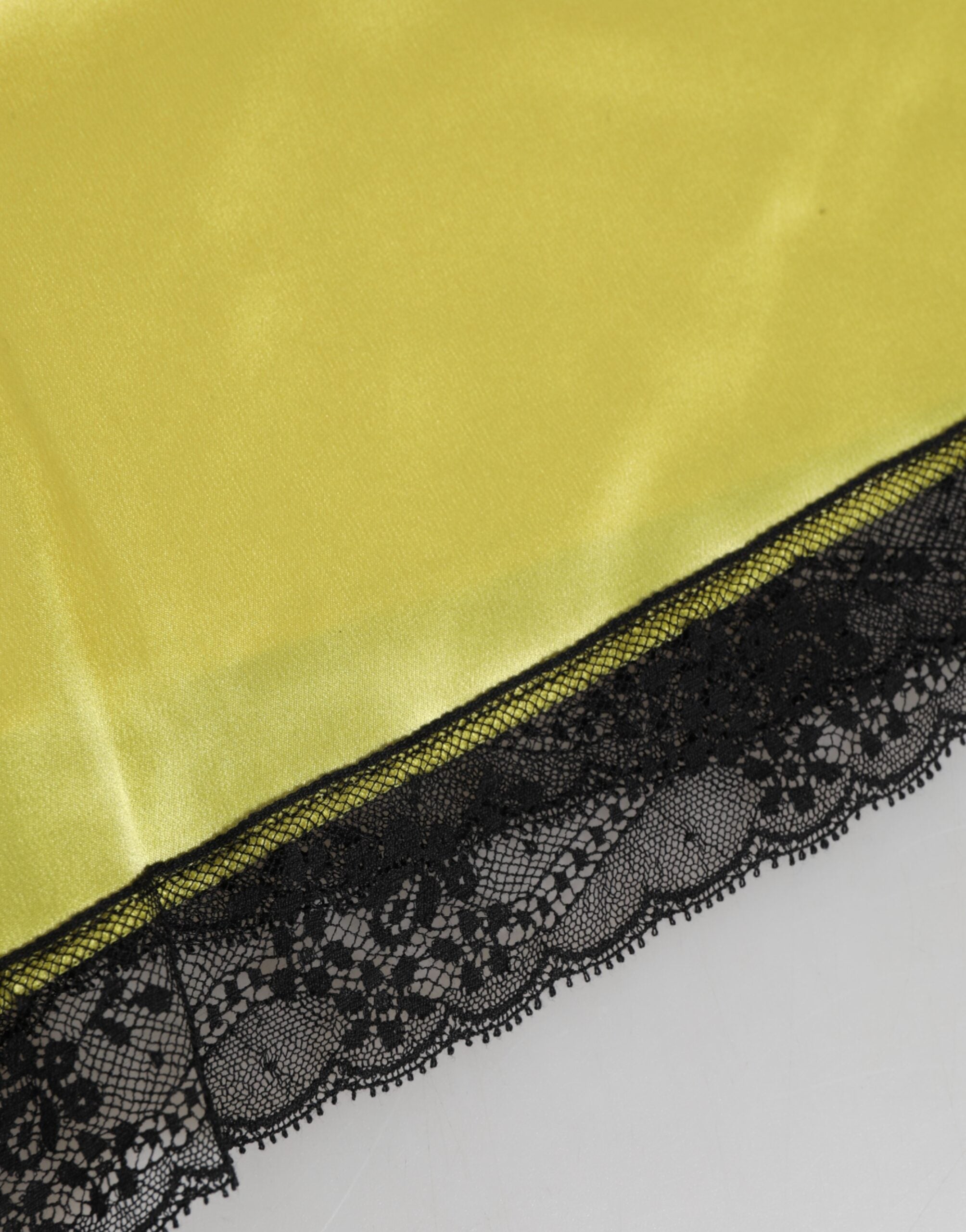 Dolce &amp; Gabbana – Gelbe Satin-Seiden-Unterhosen mit mittlerer Taille
