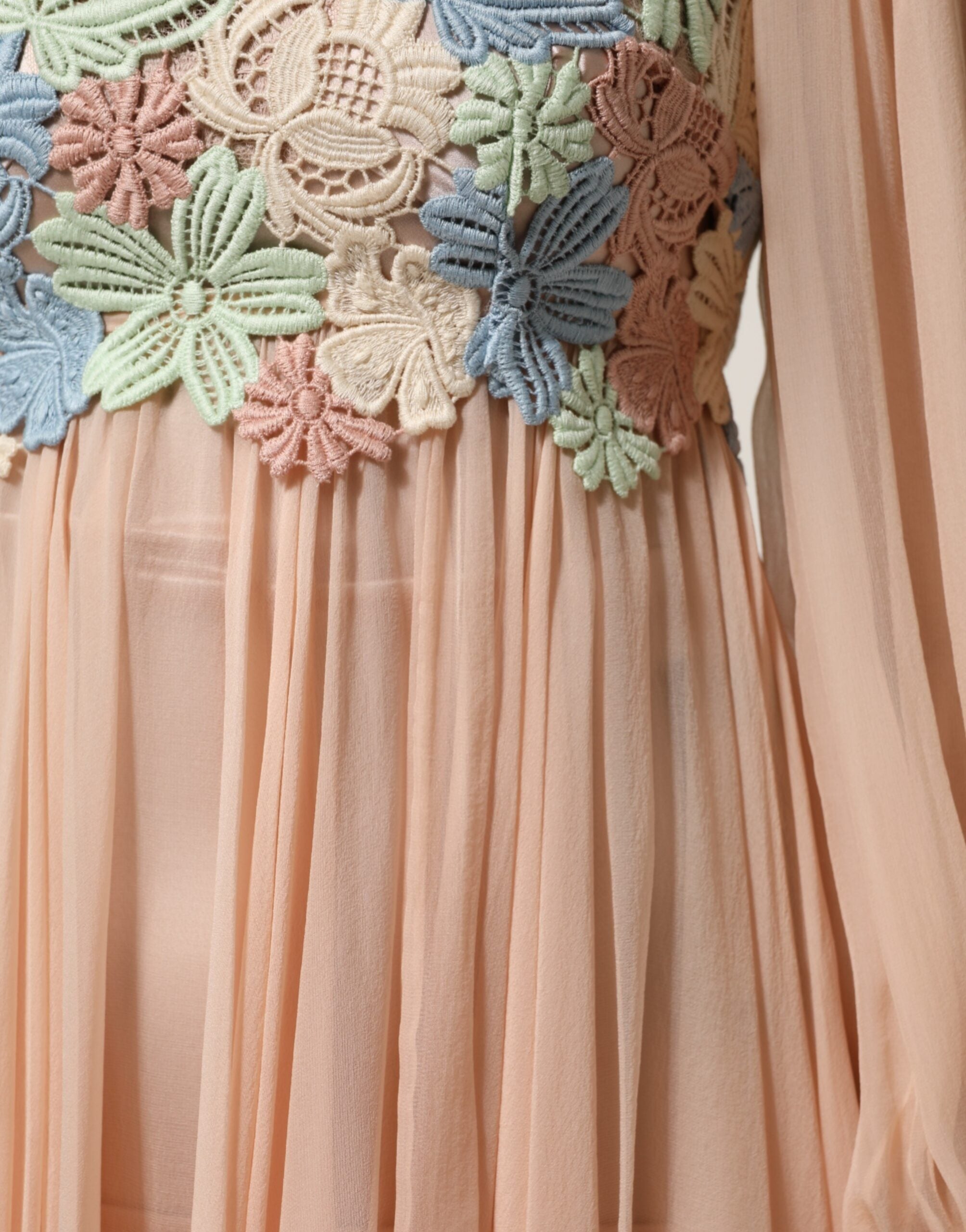 Dolce &amp; Gabbana – Plissiertes A-Linien-Kleid mit Blumenstickerei in Rosa