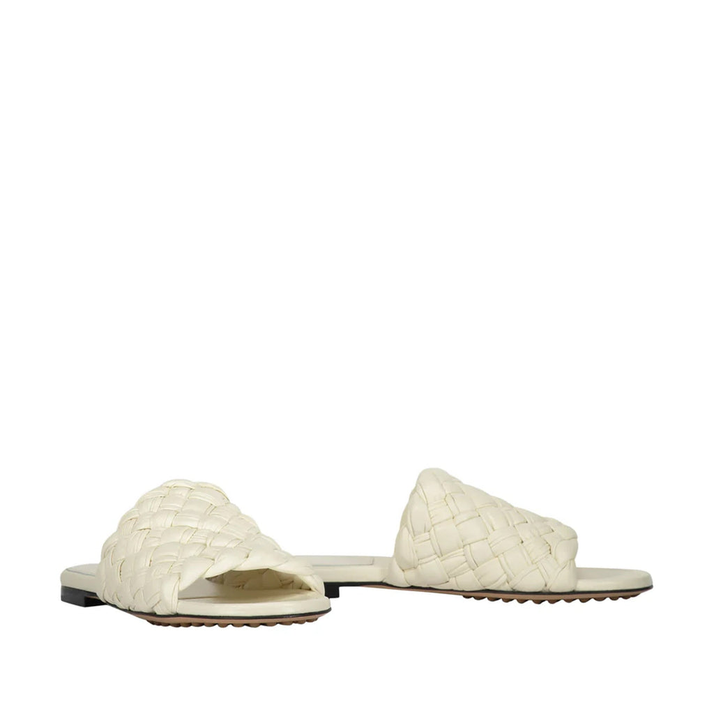 Bottega Veneta Leather mules 36,5 – Siebentaschen