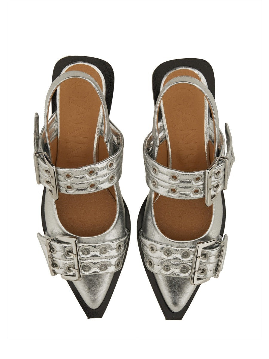 ballerina-with-buckle