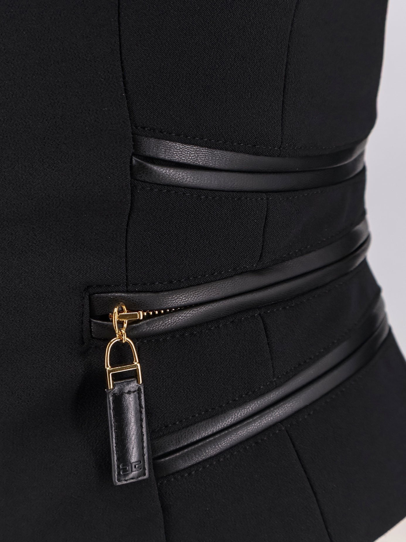 Elisabetta Franchi Blazer with pockets and zip