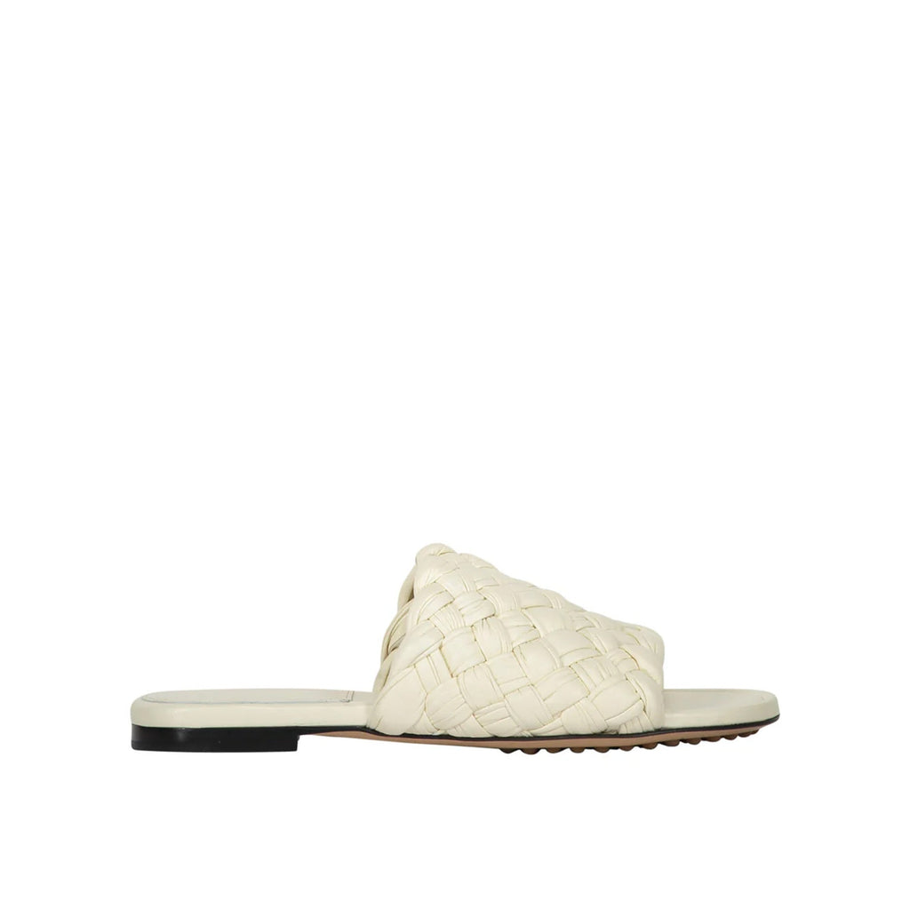 Bottega Veneta Leather mules 36,5 – Siebentaschen