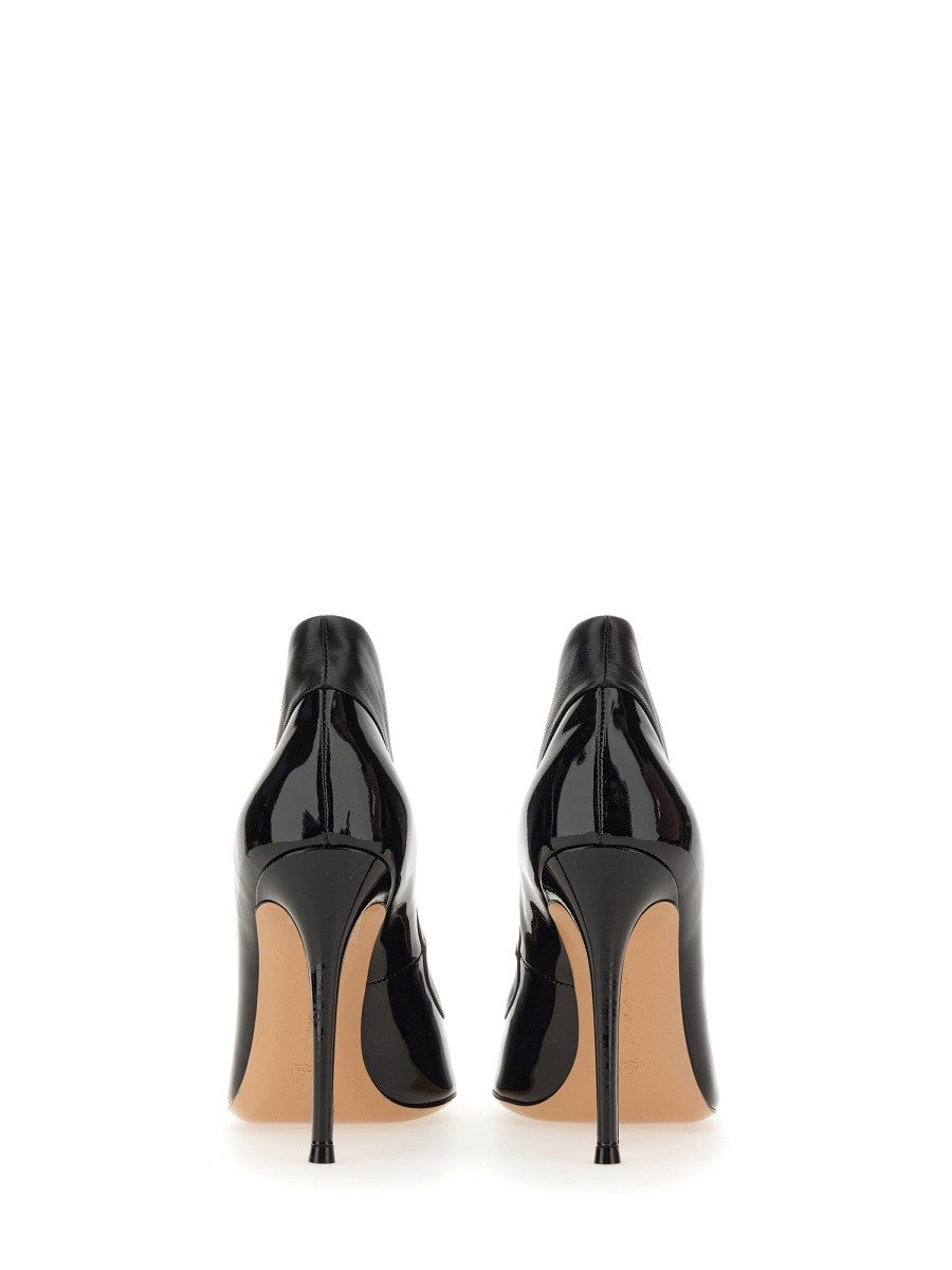 decollete-tuxedo
